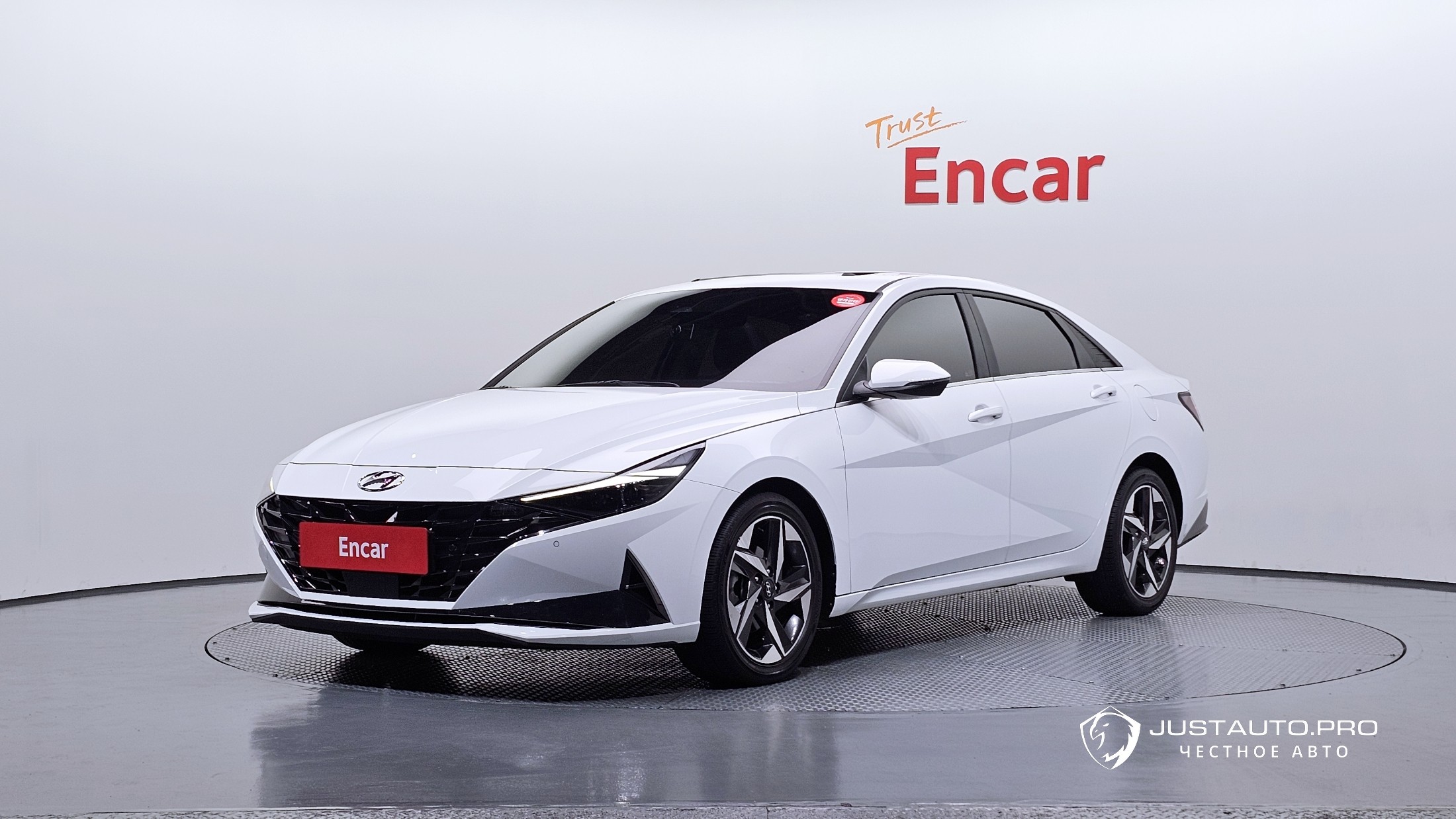 Автомобиль Hyundai AVANTE