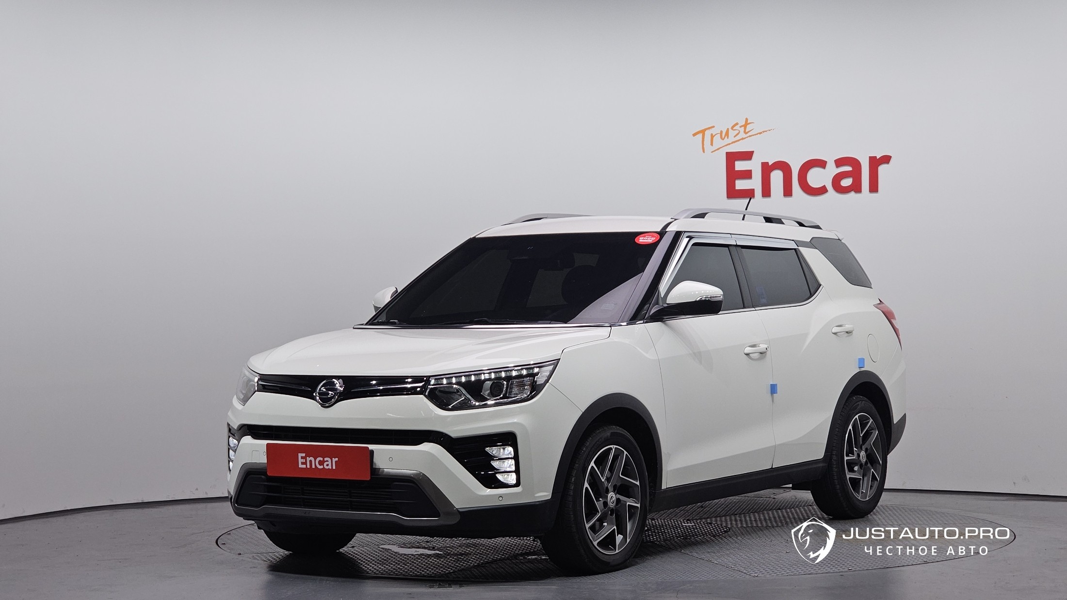 Автомобиль KG_Mobility_Ssangyong TIBOLI