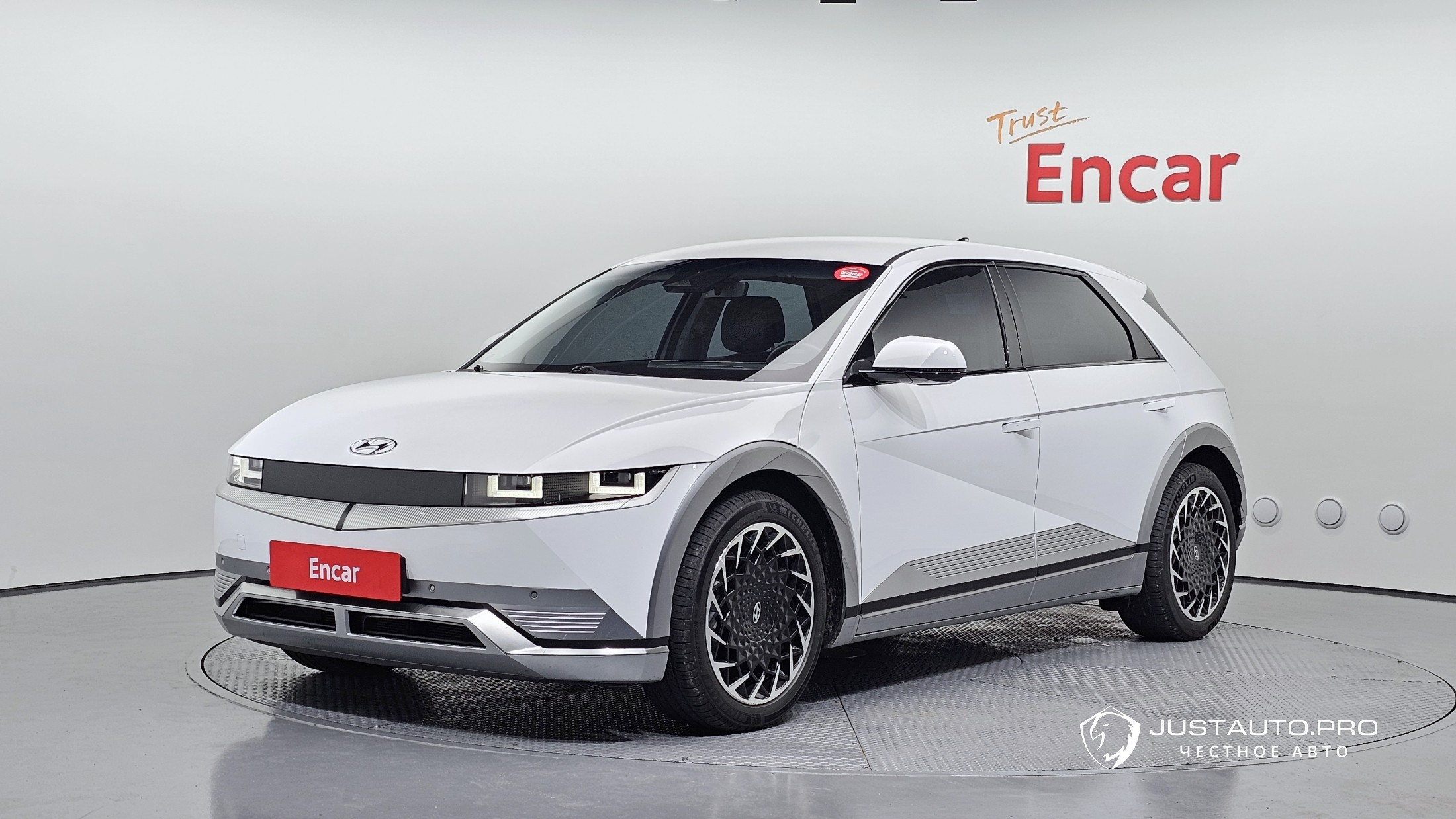 Автомобиль Hyundai Ioniq5