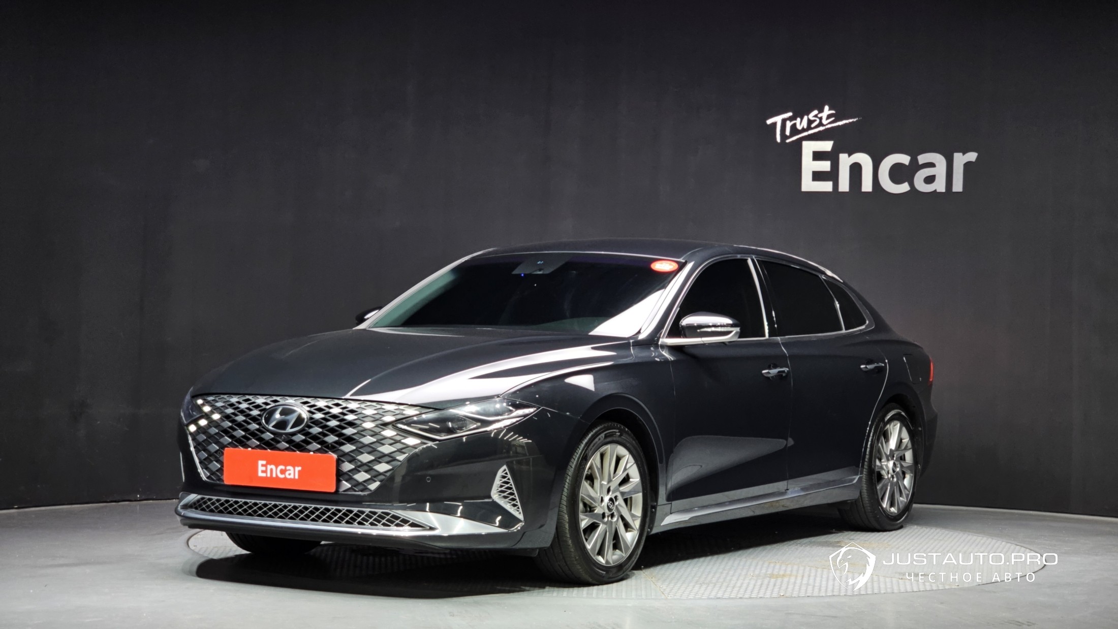 Автомобиль Hyundai Grandeur