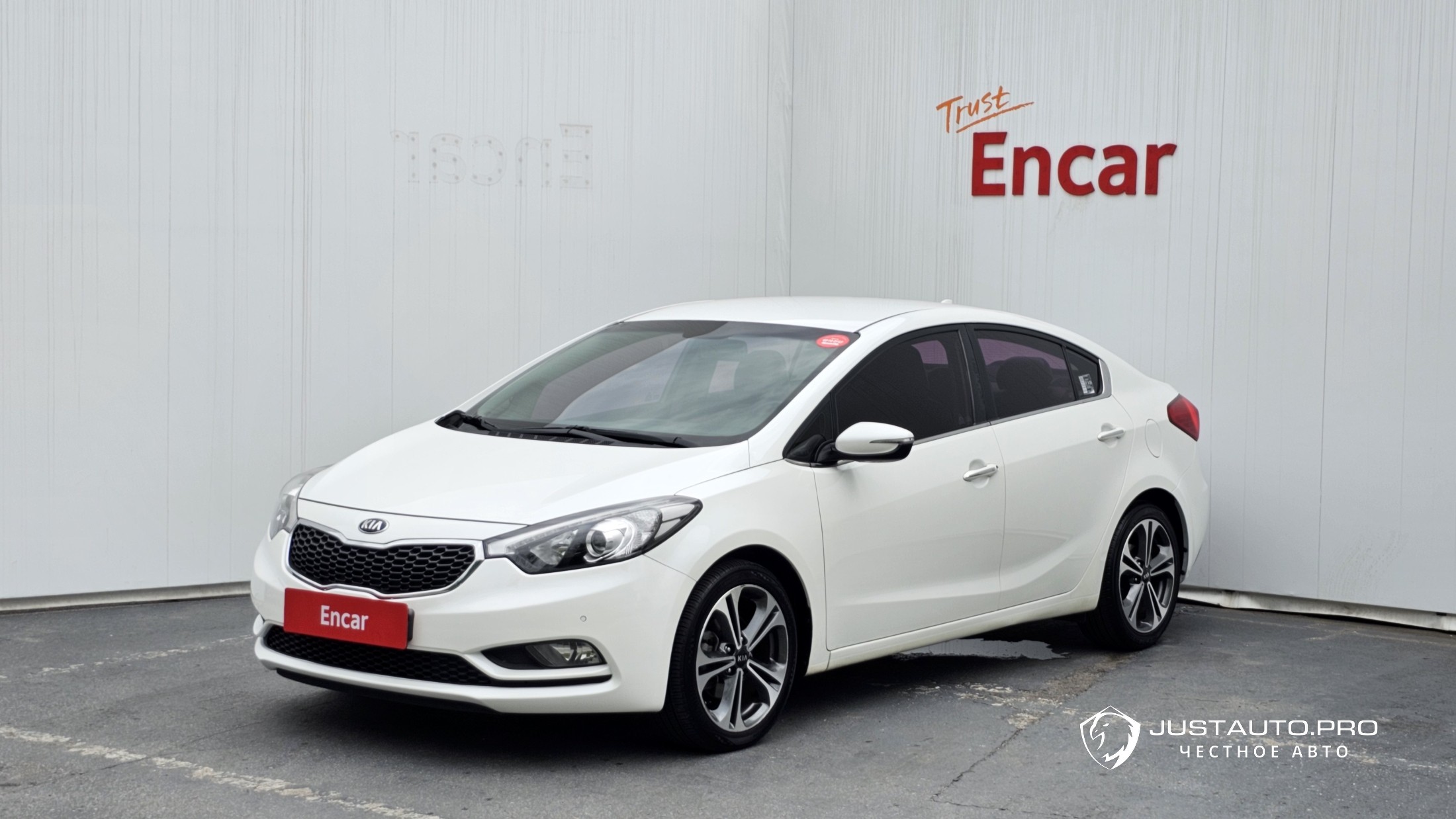Автомобиль Kia K3