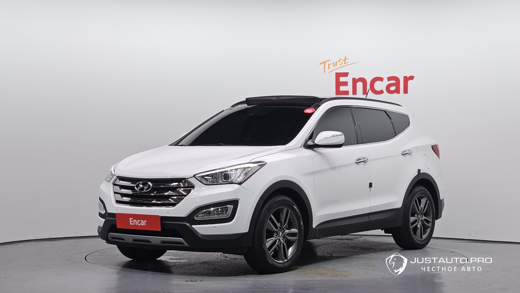 Автомобиль Hyundai Santafe