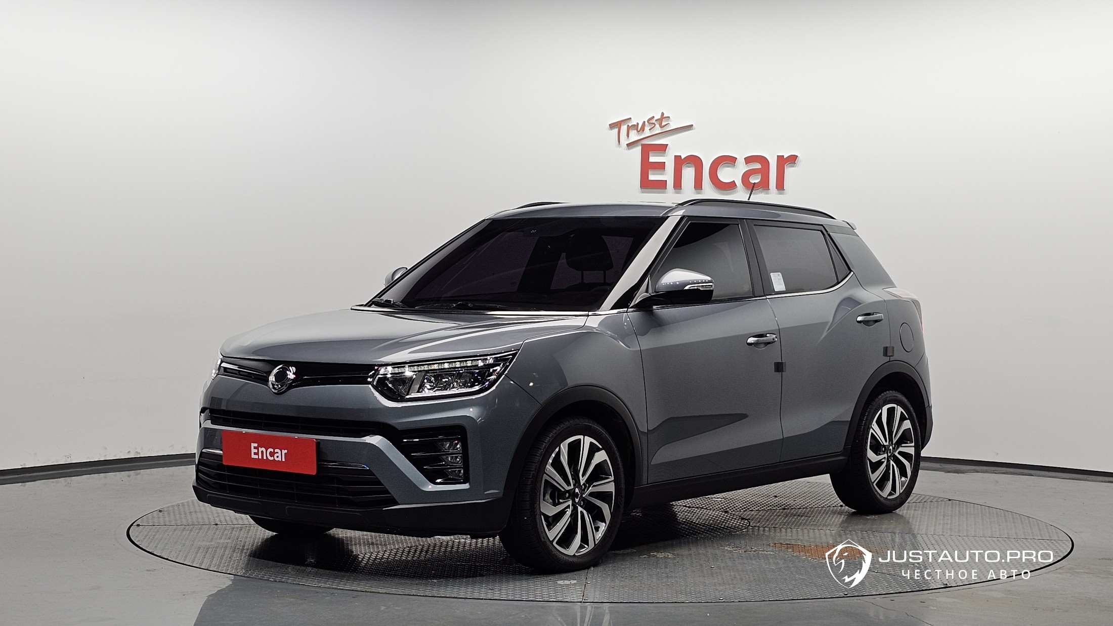 Автомобиль KG_Mobility_Ssangyong TIBOLI