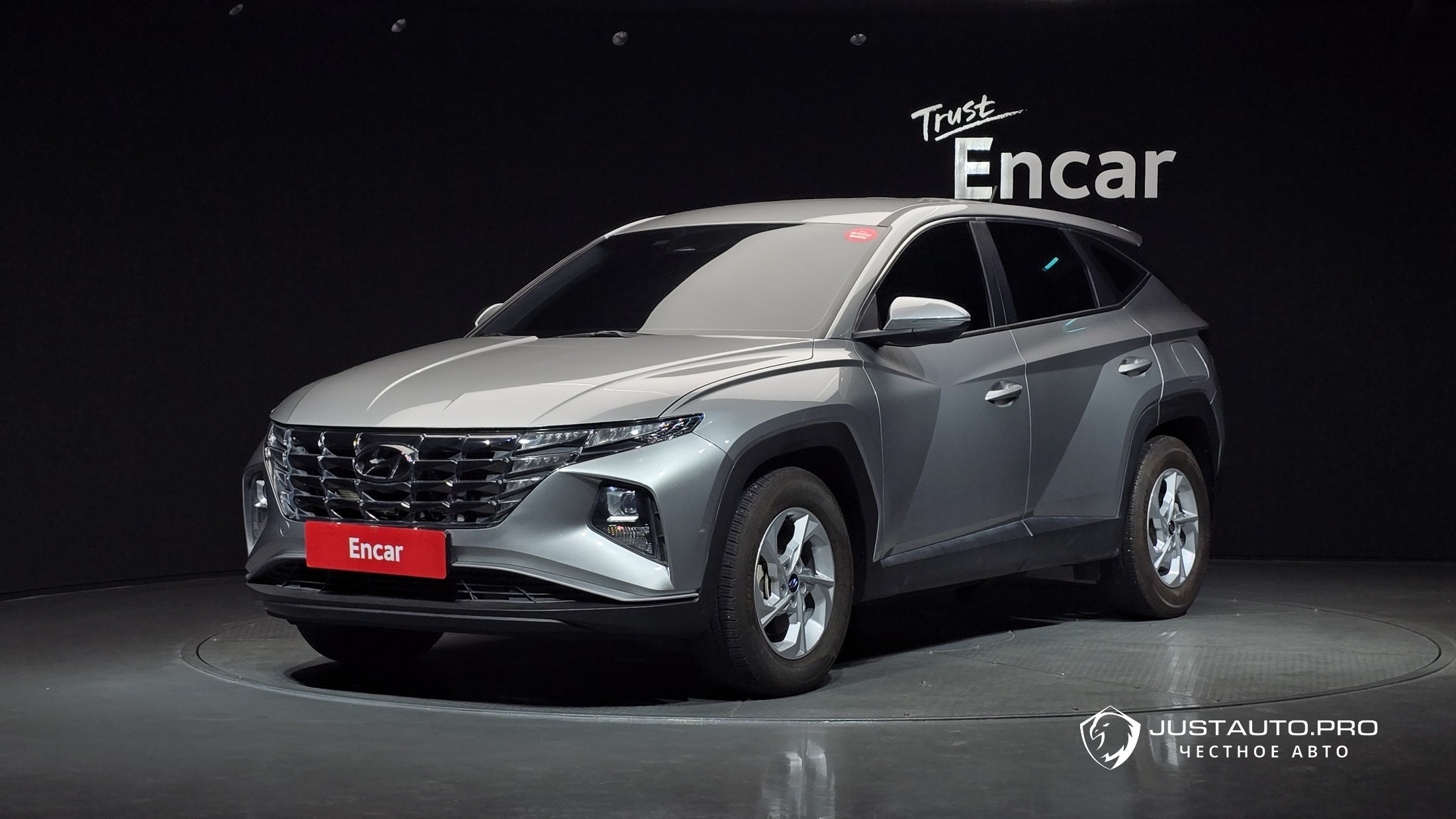 Автомобиль Hyundai Tucson