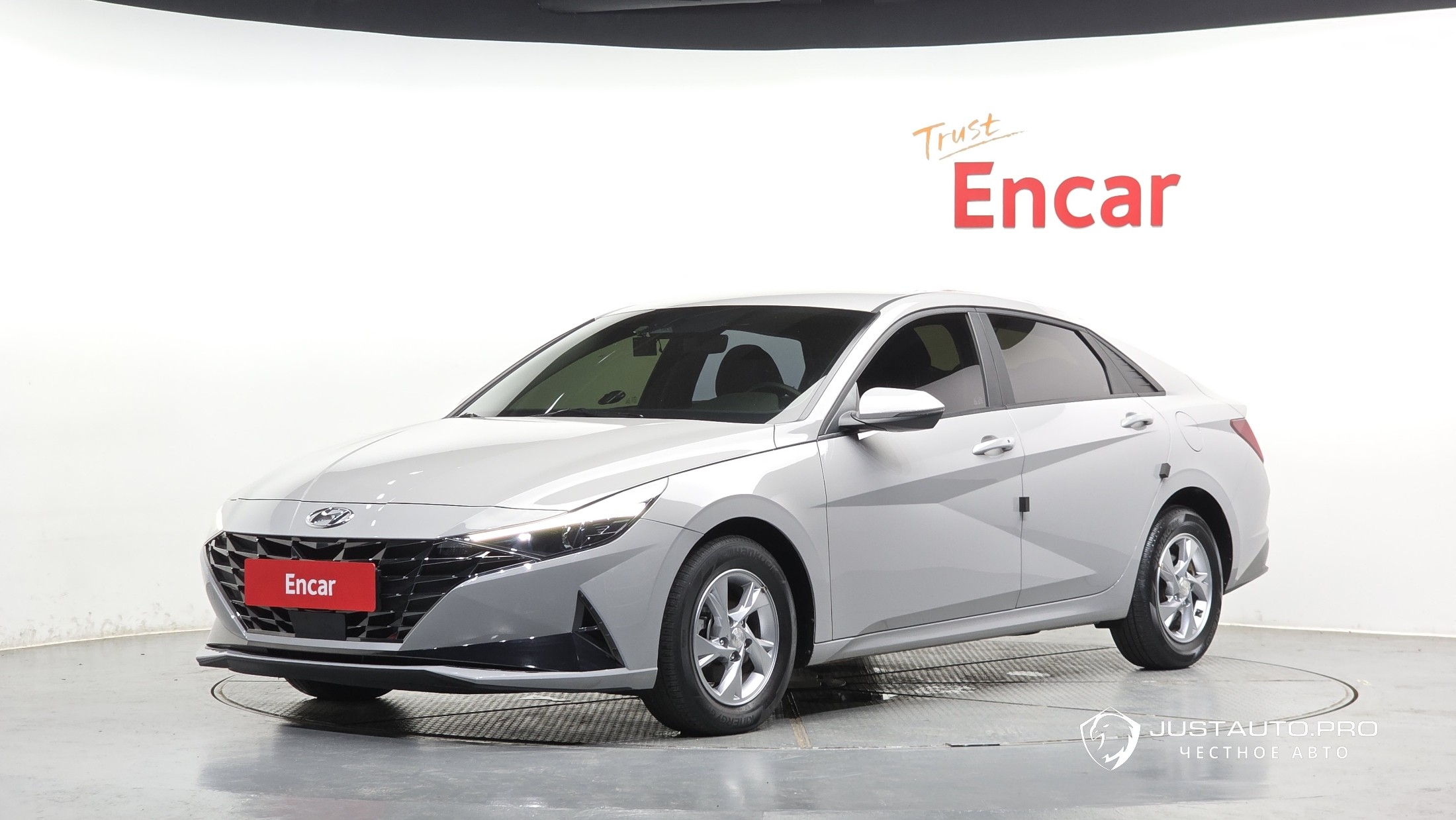 Автомобиль Hyundai AVANTE