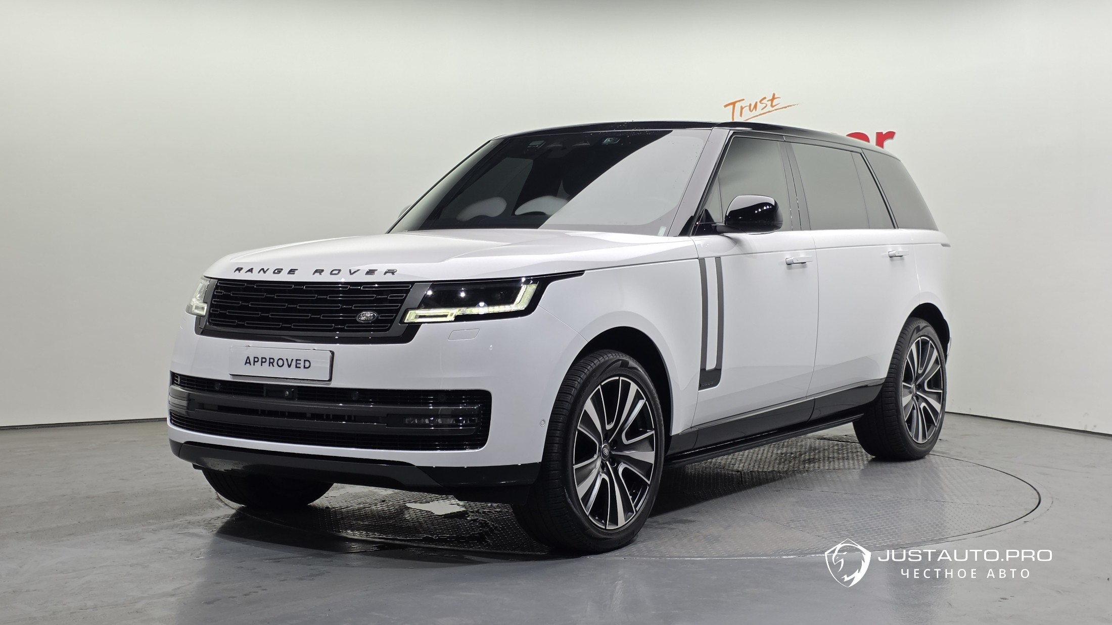 Автомобиль Land Rover Range Rover