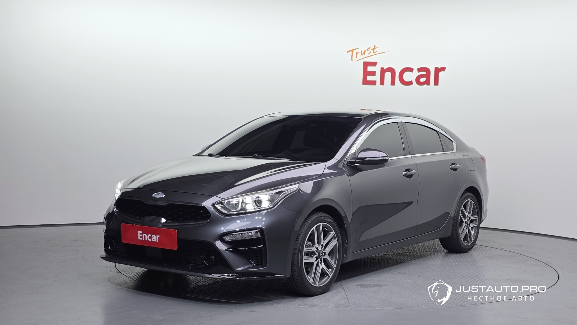 Автомобиль Kia K3