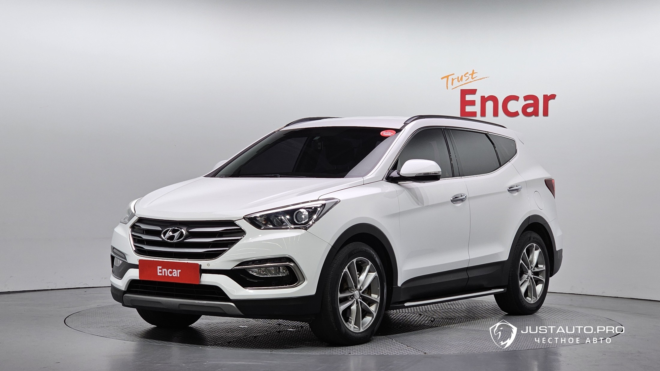 Автомобиль Hyundai Santafe