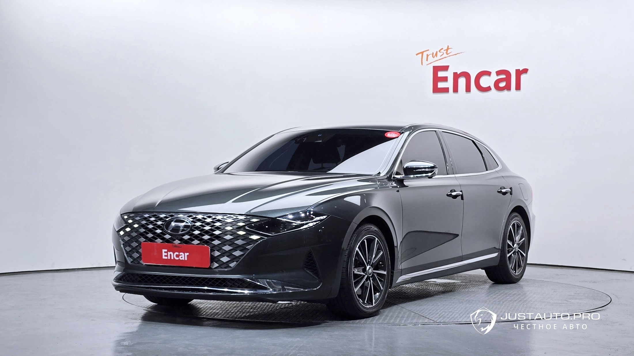Автомобиль Hyundai Grandeur