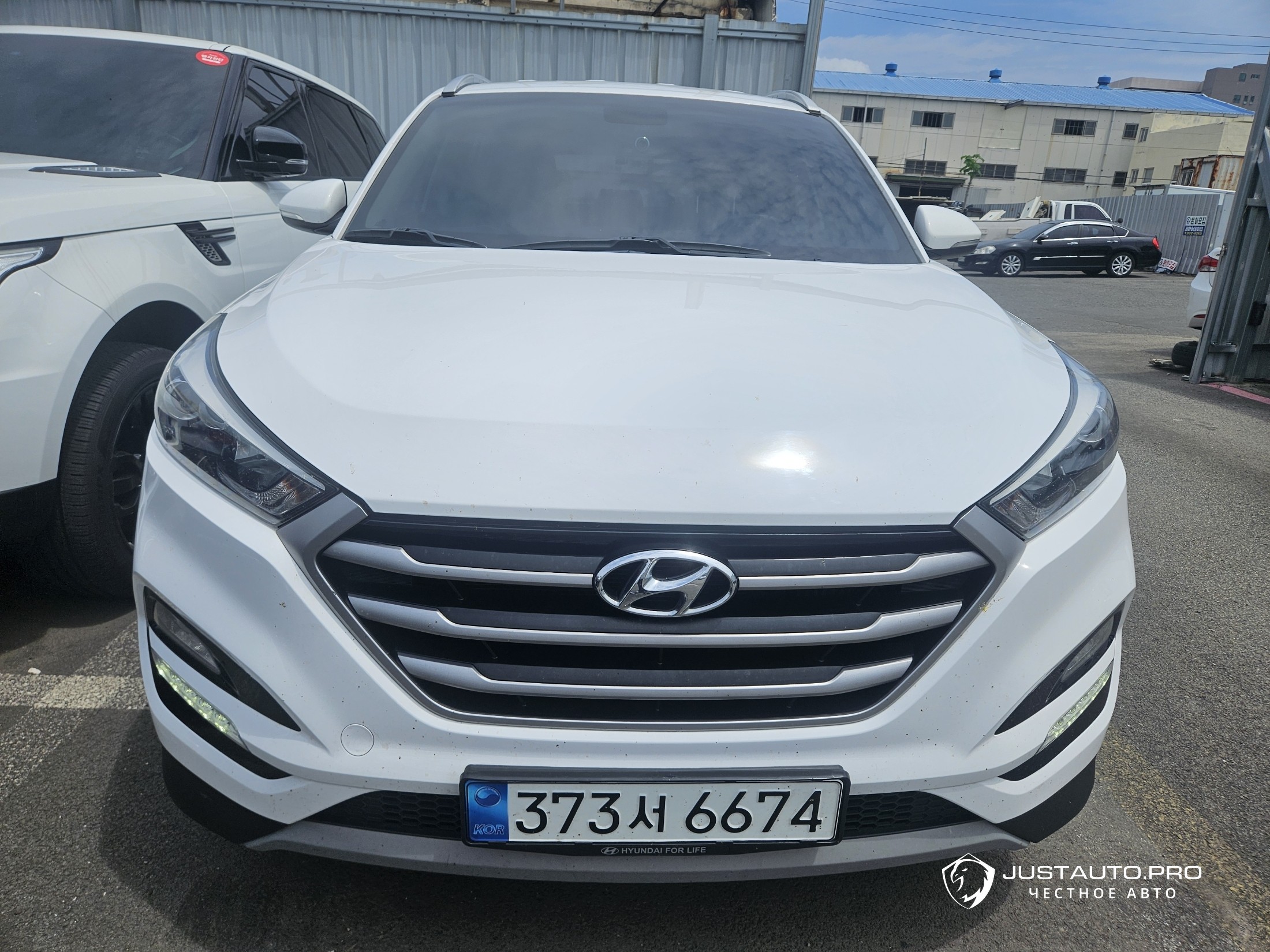 Автомобиль Hyundai Tucson