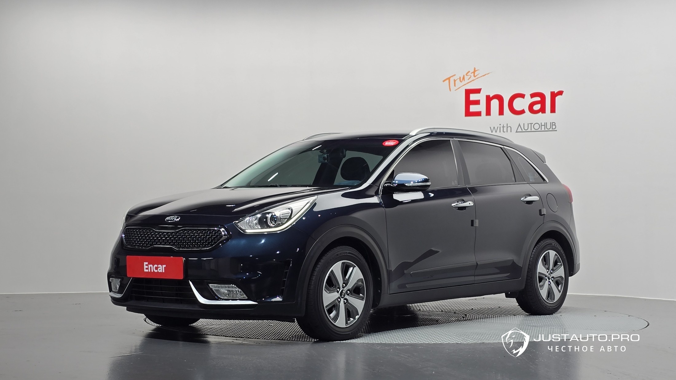 Автомобиль Kia Niro