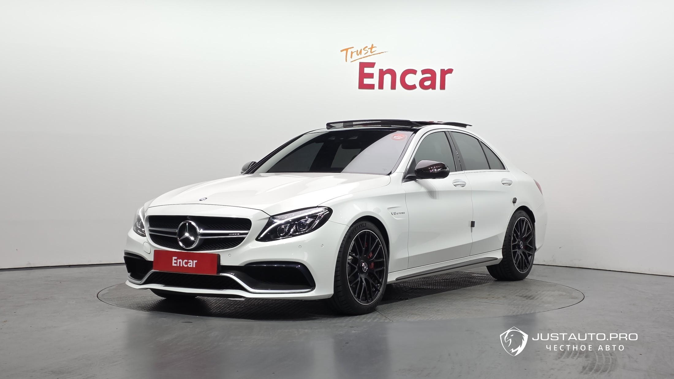 Автомобиль Mercedes-Benz C-Class
