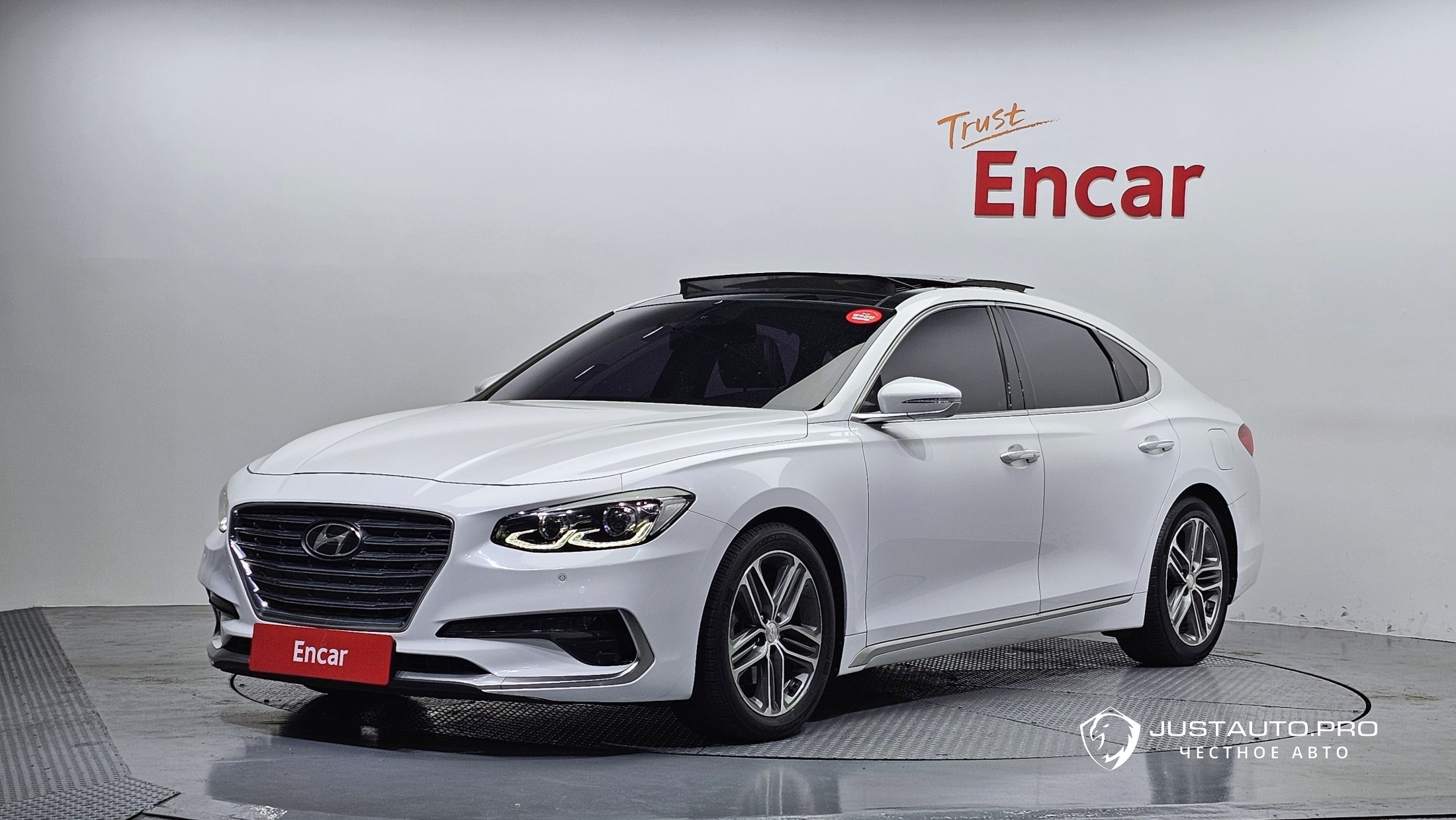 Автомобиль Hyundai Grandeur
