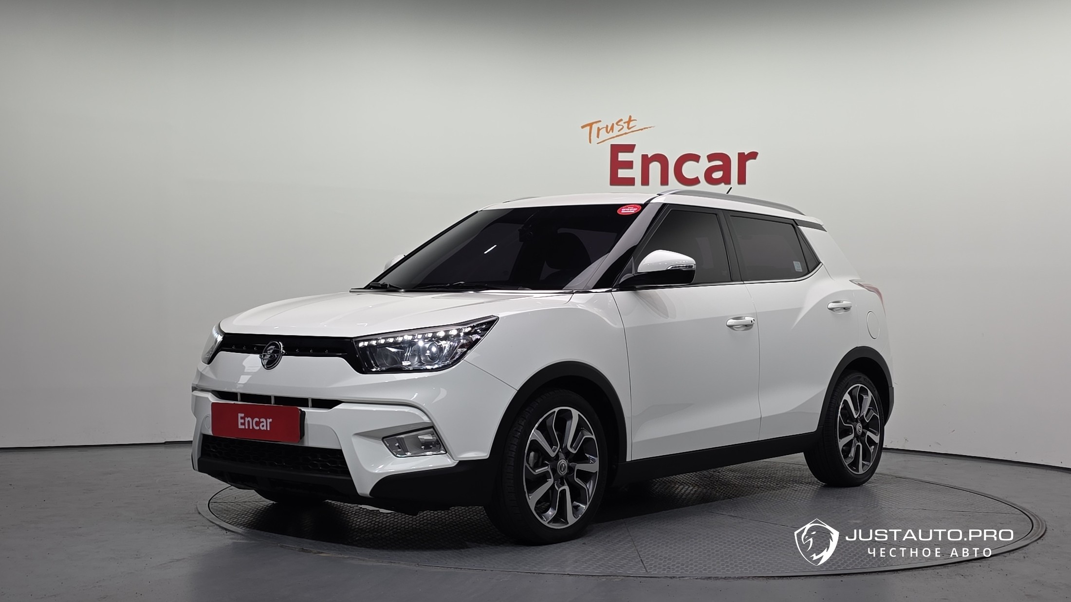 Автомобиль KG_Mobility_Ssangyong TIBOLI