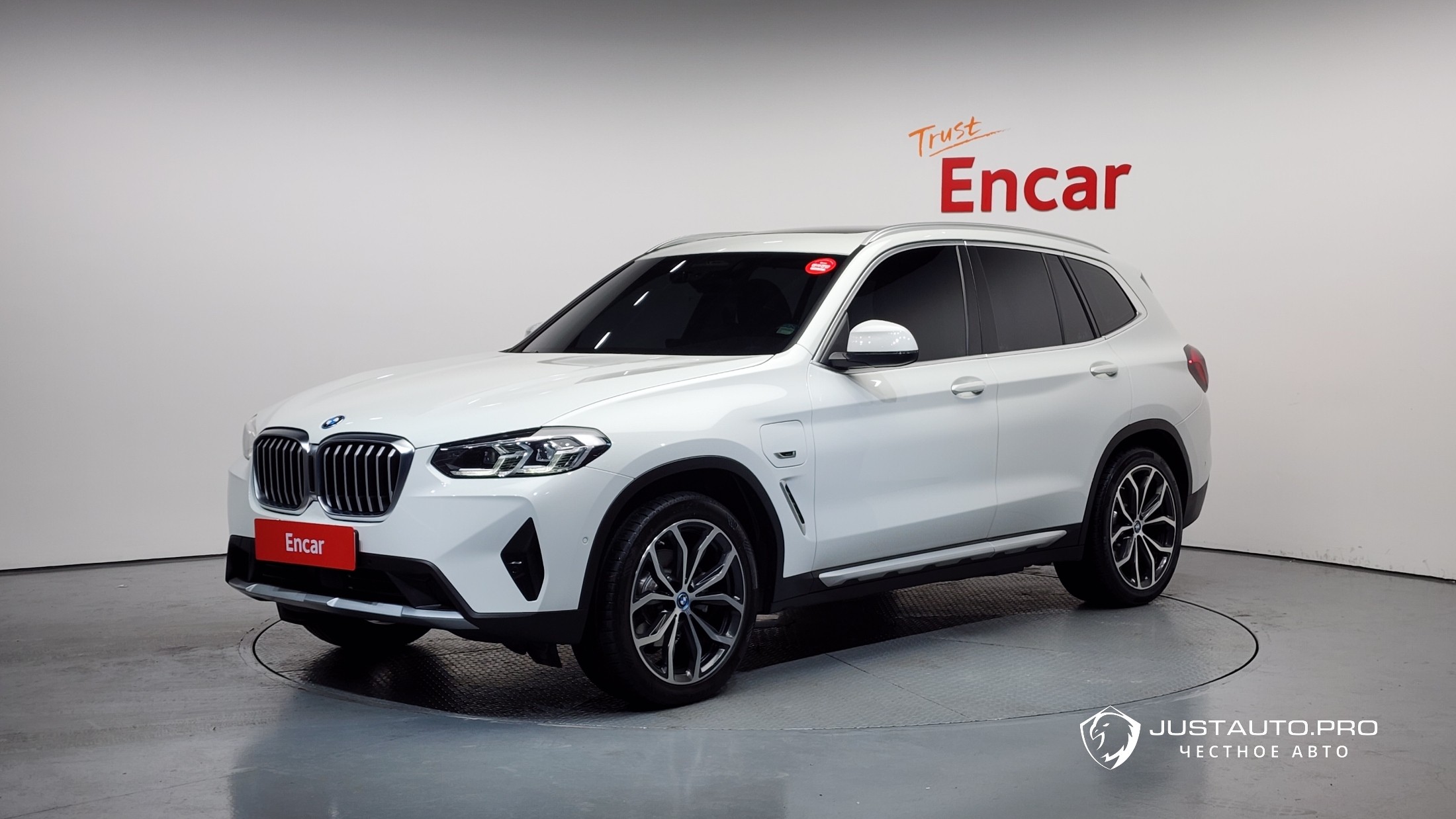 Автомобиль BMW X3