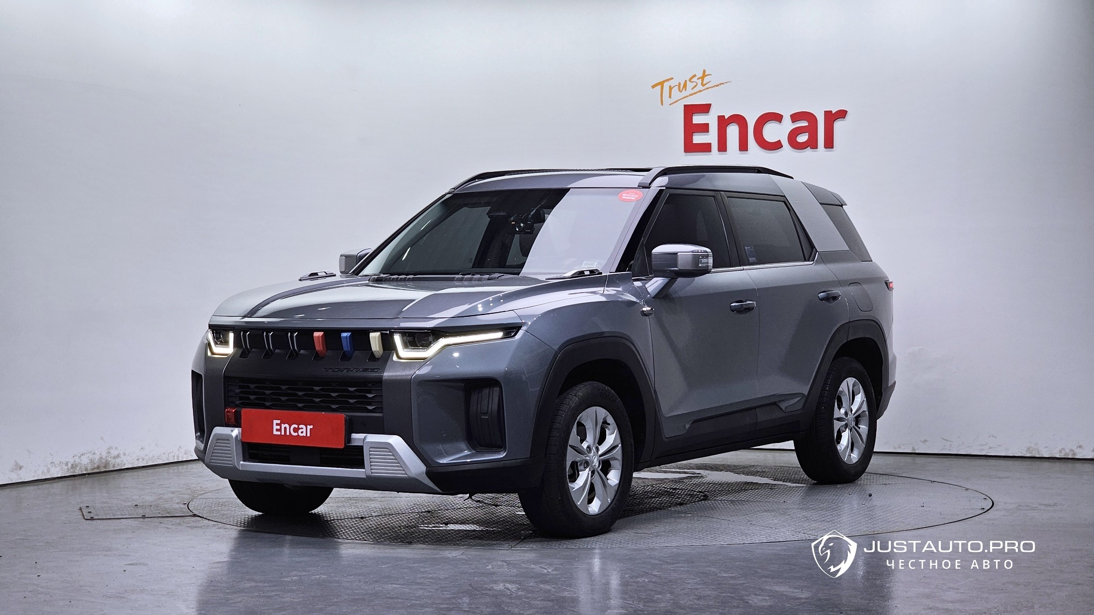 Автомобиль KG_Mobility_Ssangyong Torres