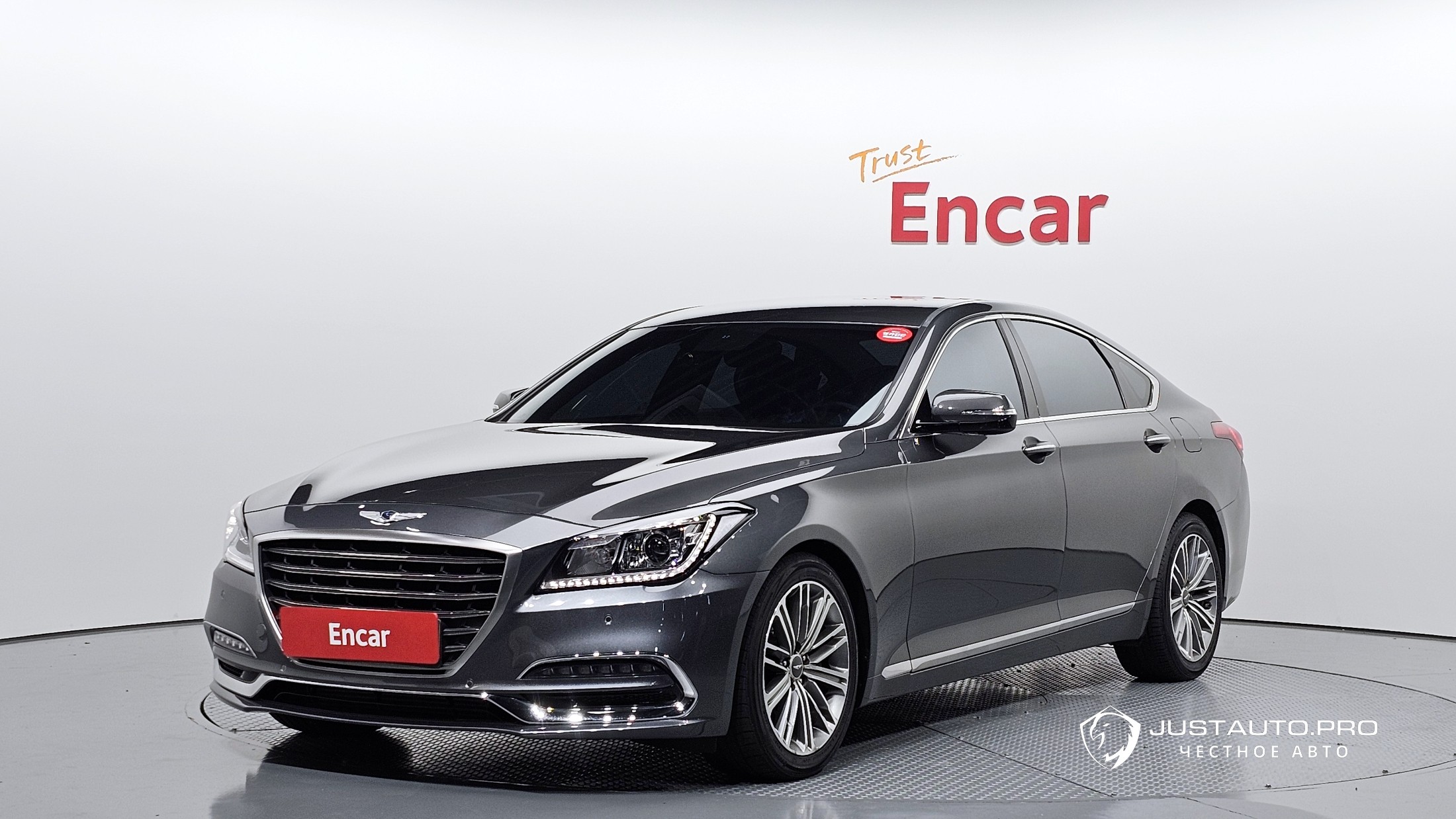 Автомобиль Genesis G80