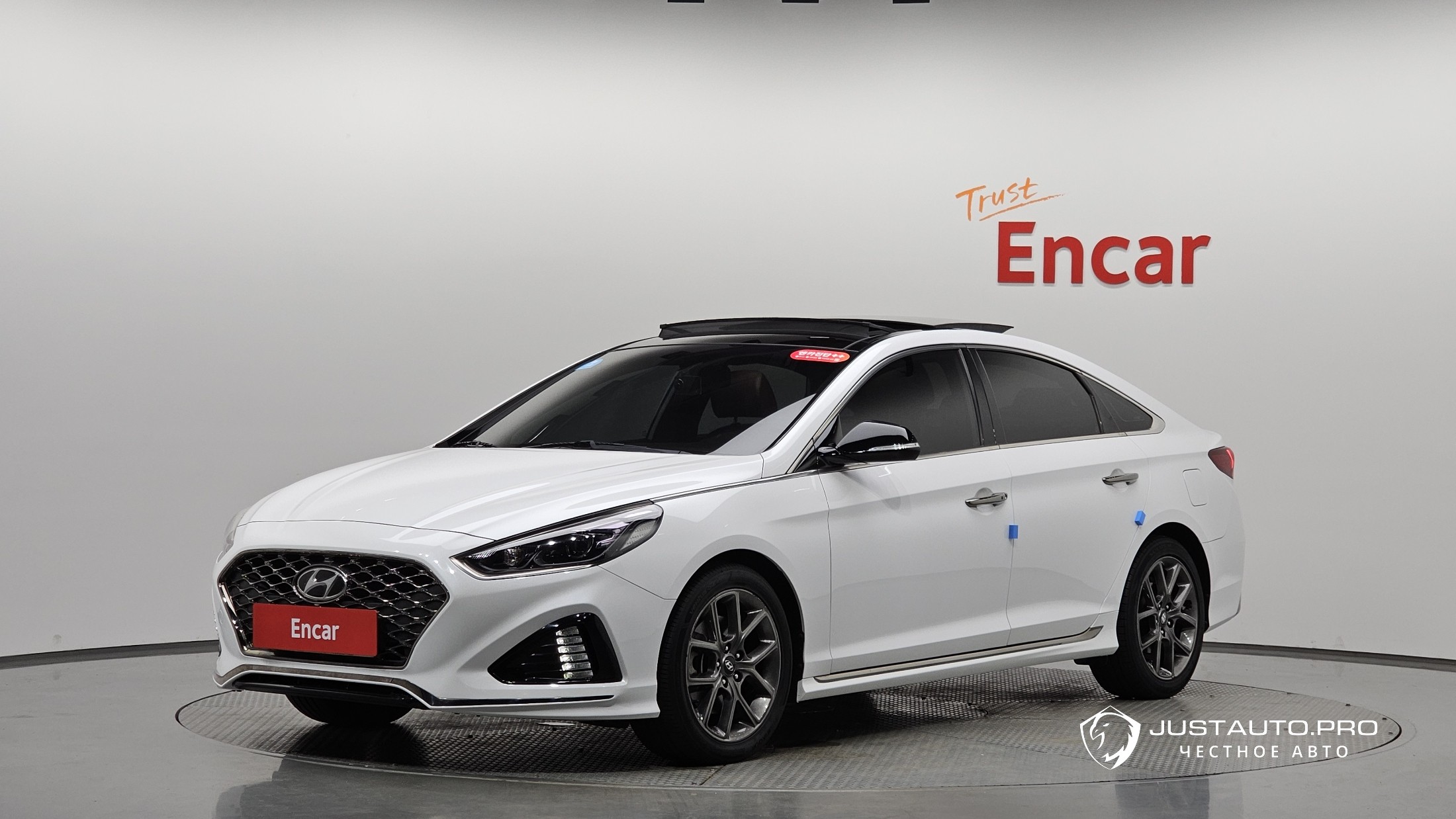 Автомобиль Hyundai Sonata