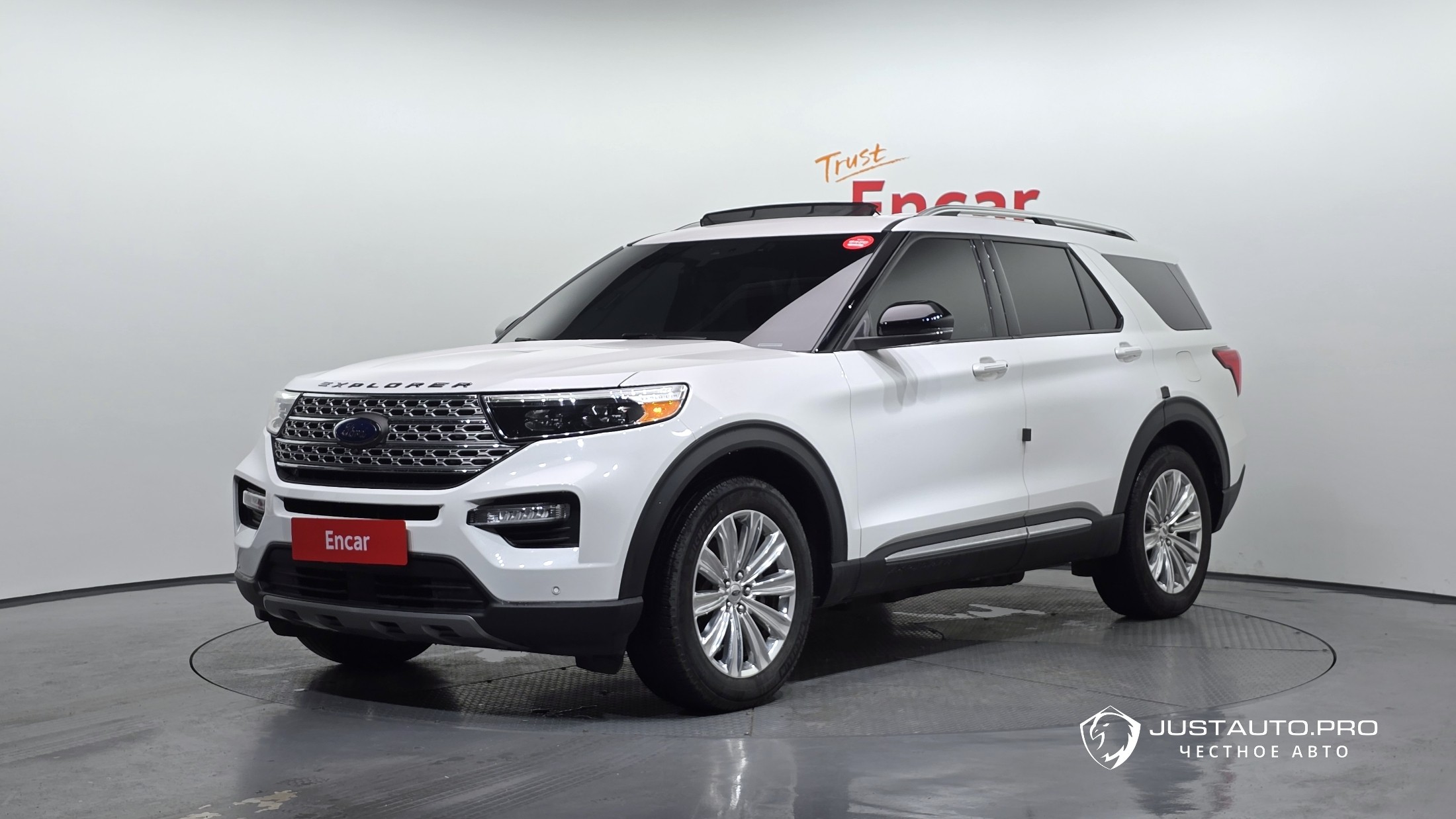 Автомобиль Ford Explorer