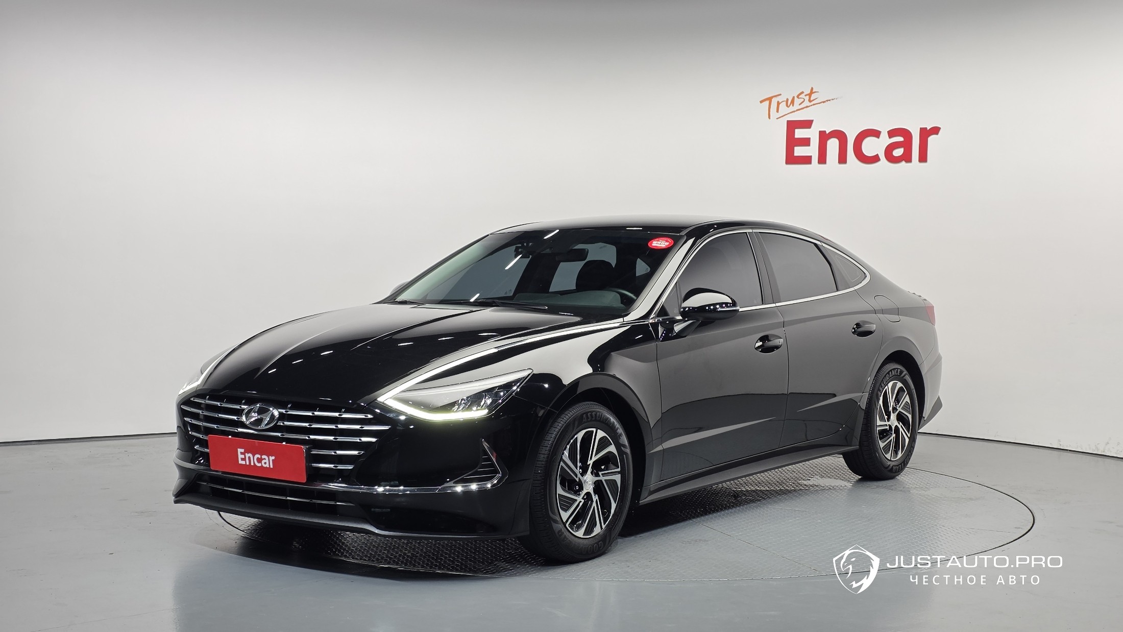 Автомобиль Hyundai Sonata