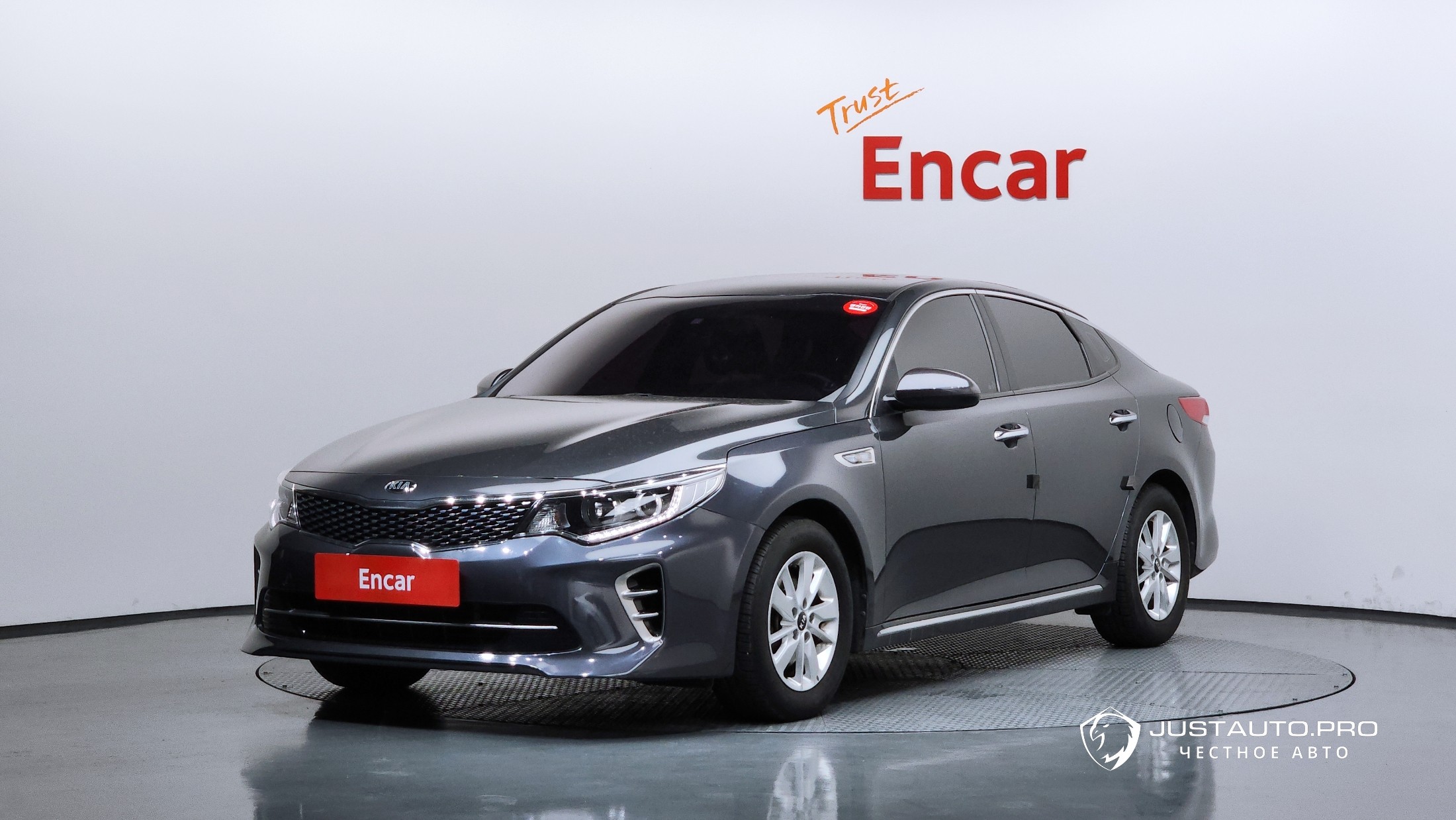 Автомобиль Kia K5