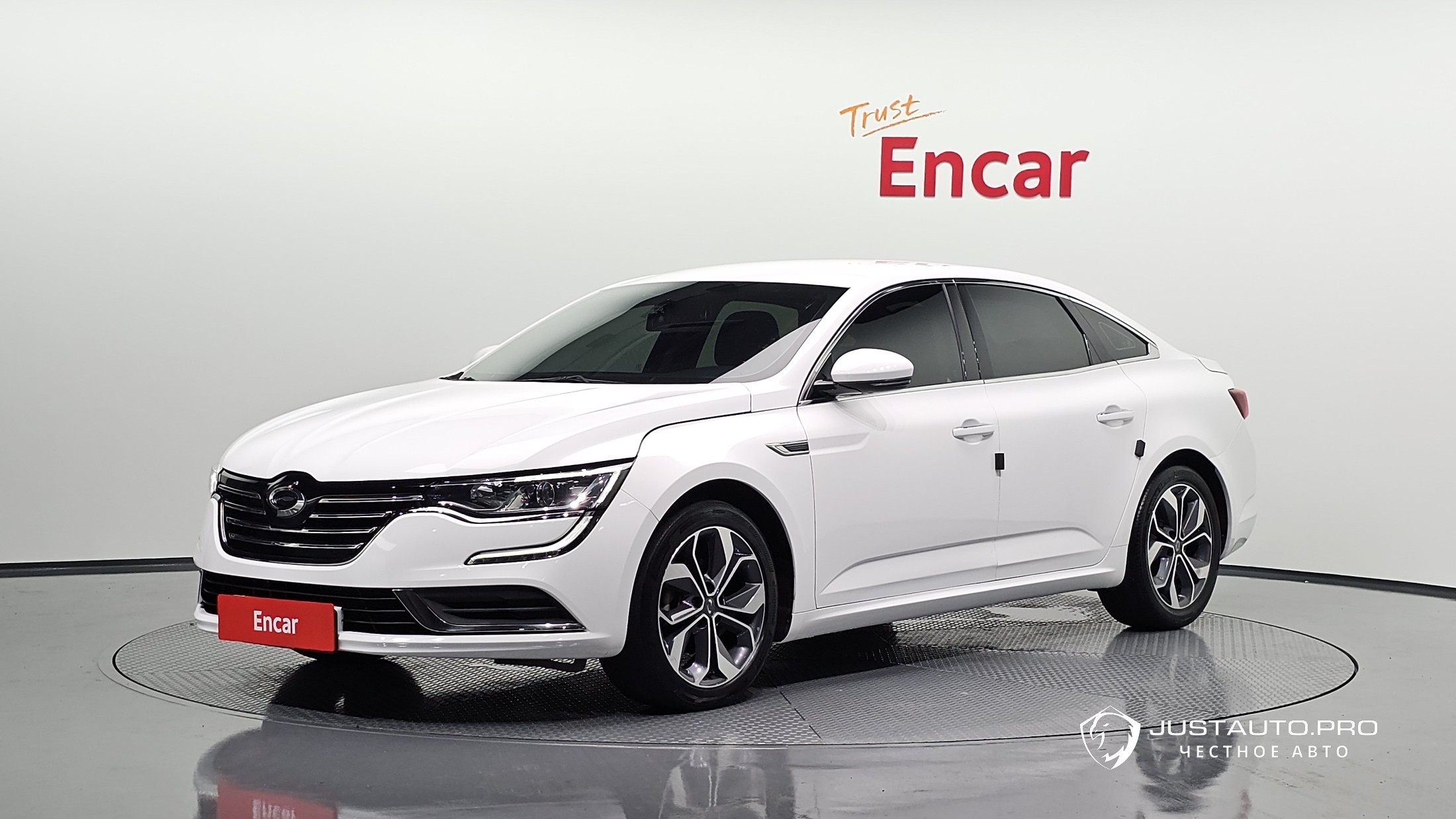 Автомобиль Renault-KoreaSamsung SM6