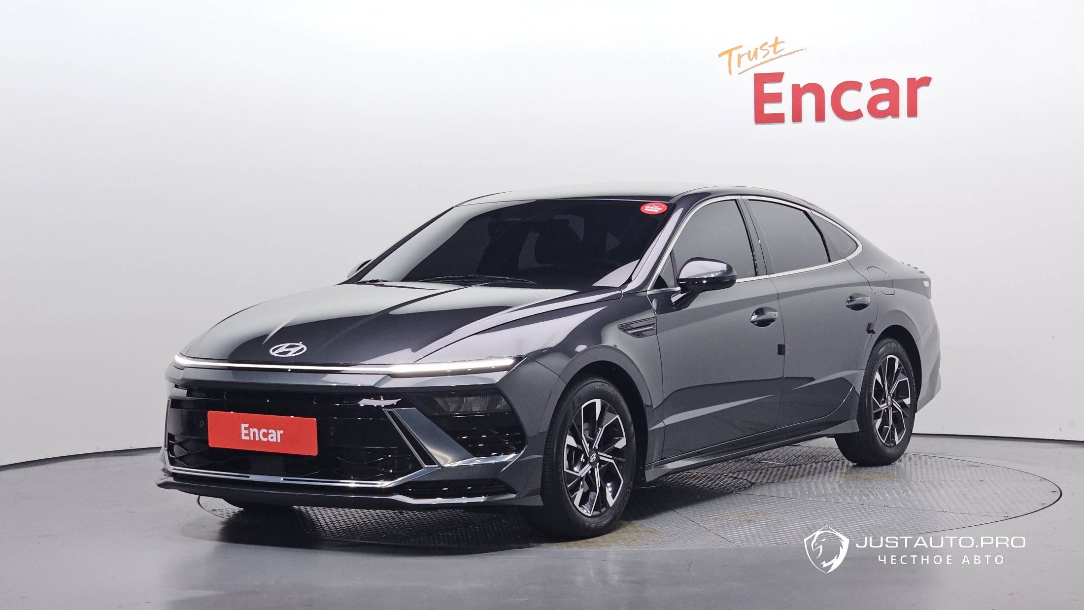 Автомобиль Hyundai Sonata