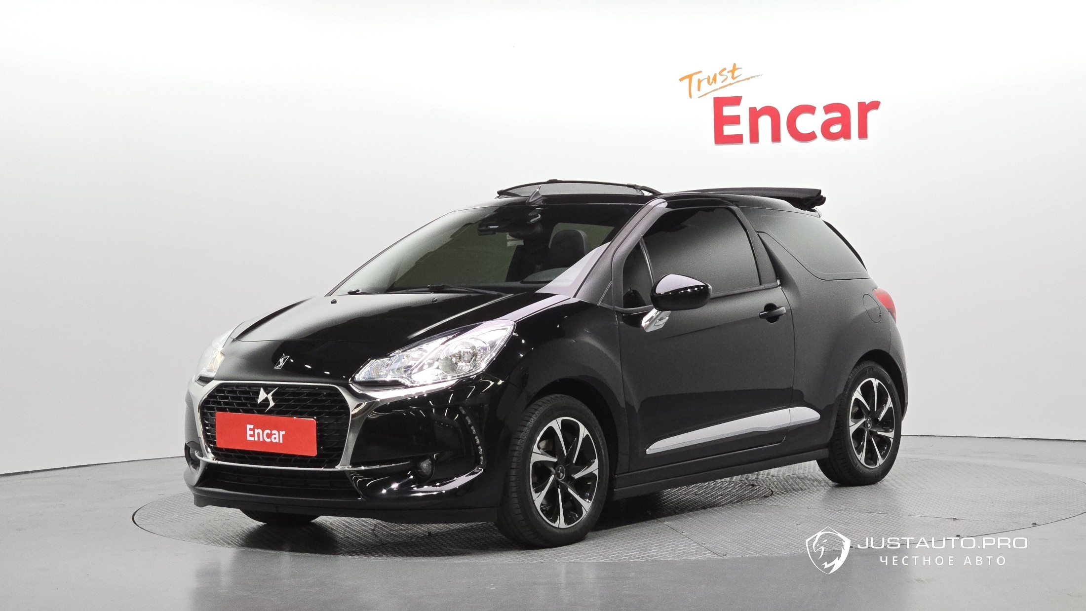 Автомобиль Citroen-DS DS3