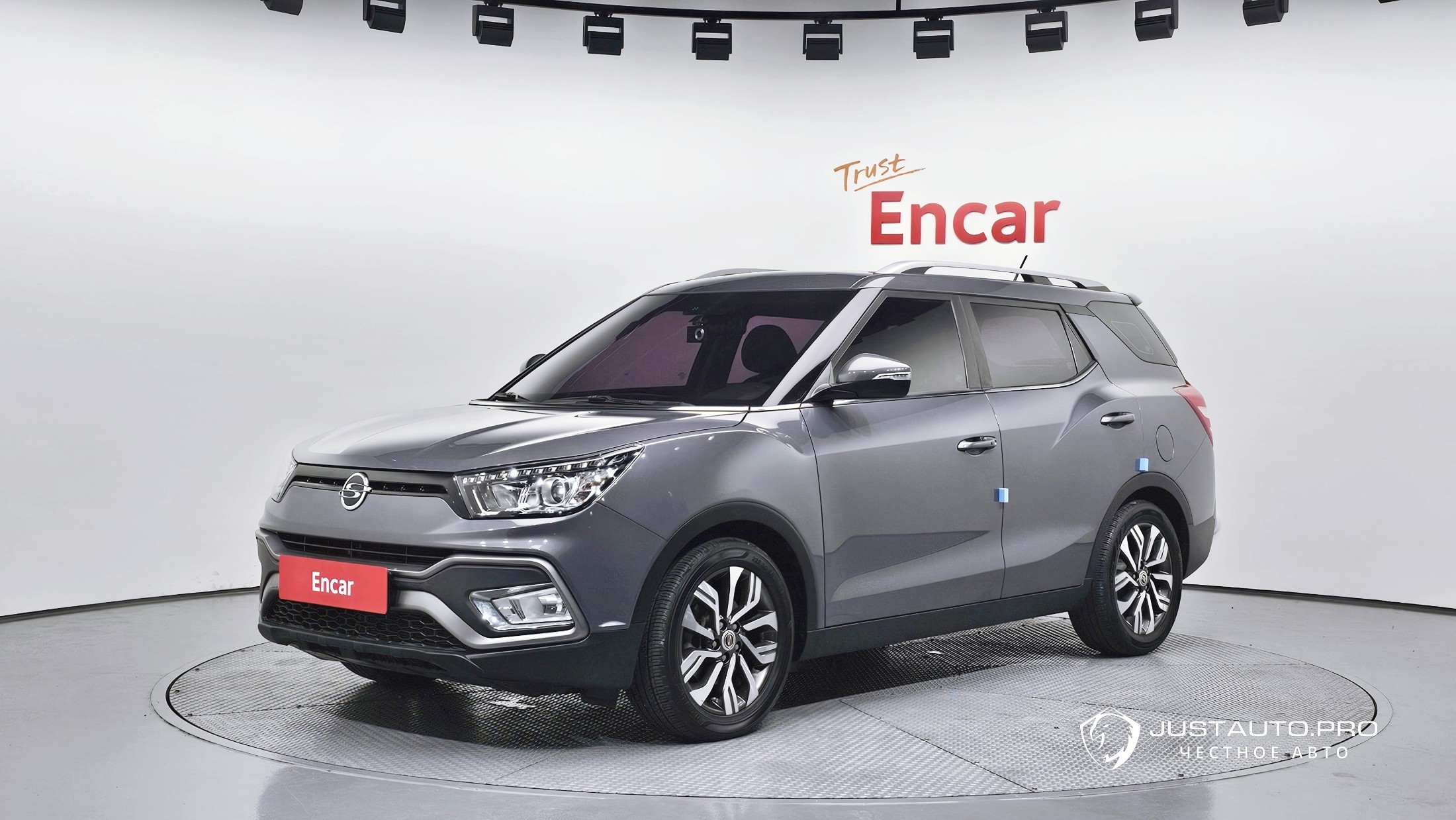 Автомобиль KG_Mobility_Ssangyong TIBOLI
