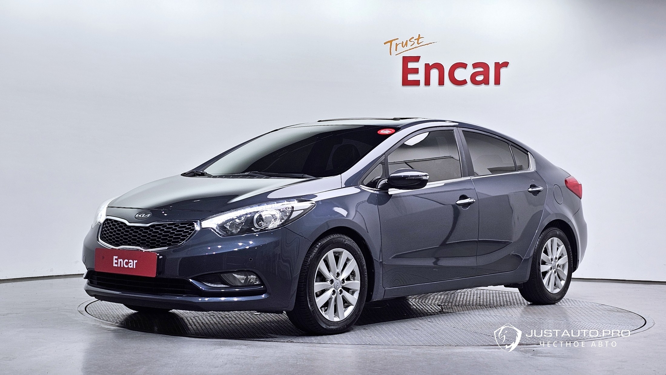 Автомобиль Kia K3