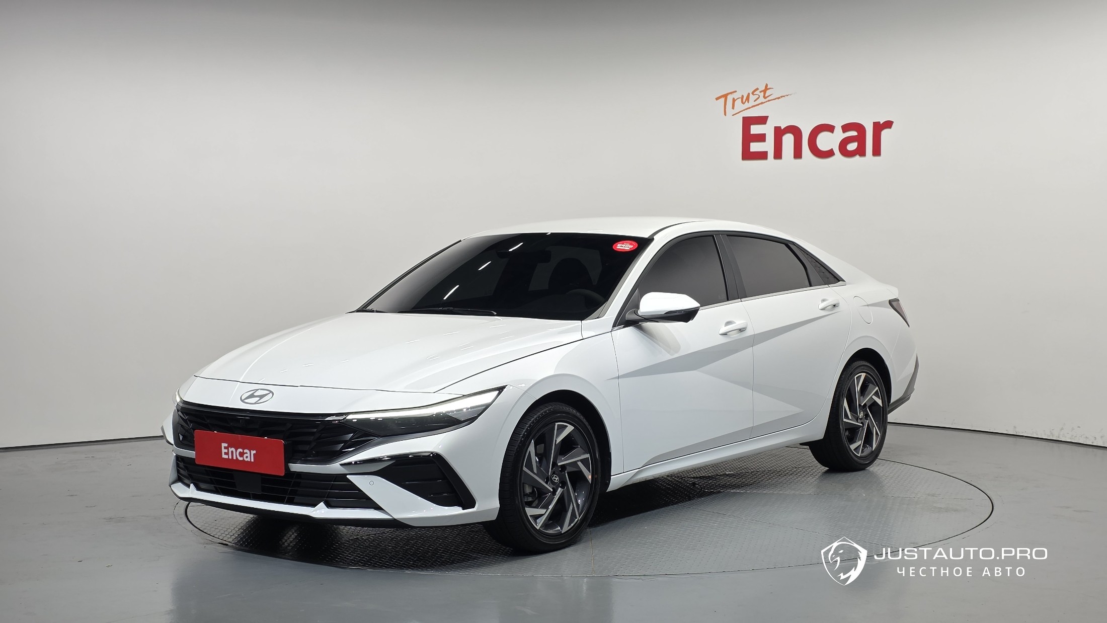 Автомобиль Hyundai AVANTE