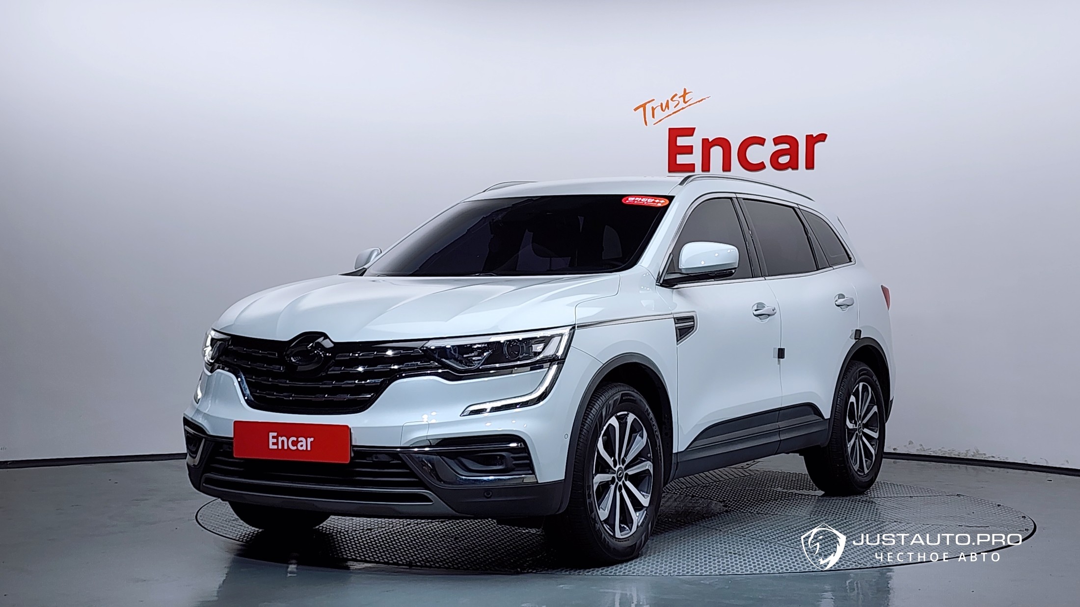 Автомобиль Renault-KoreaSamsung QM6
