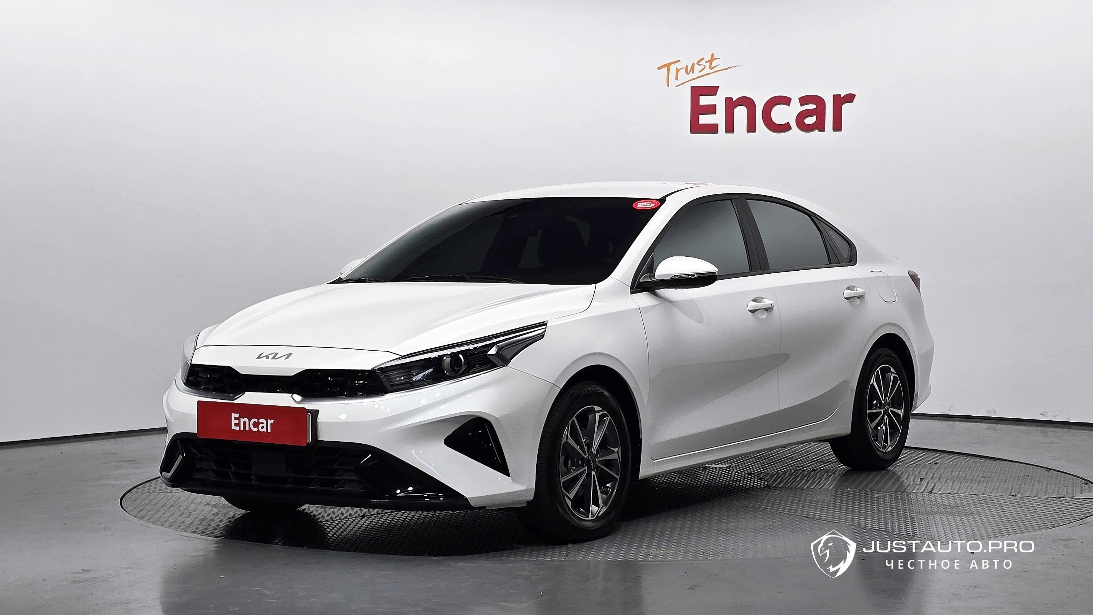 Автомобиль Kia K3