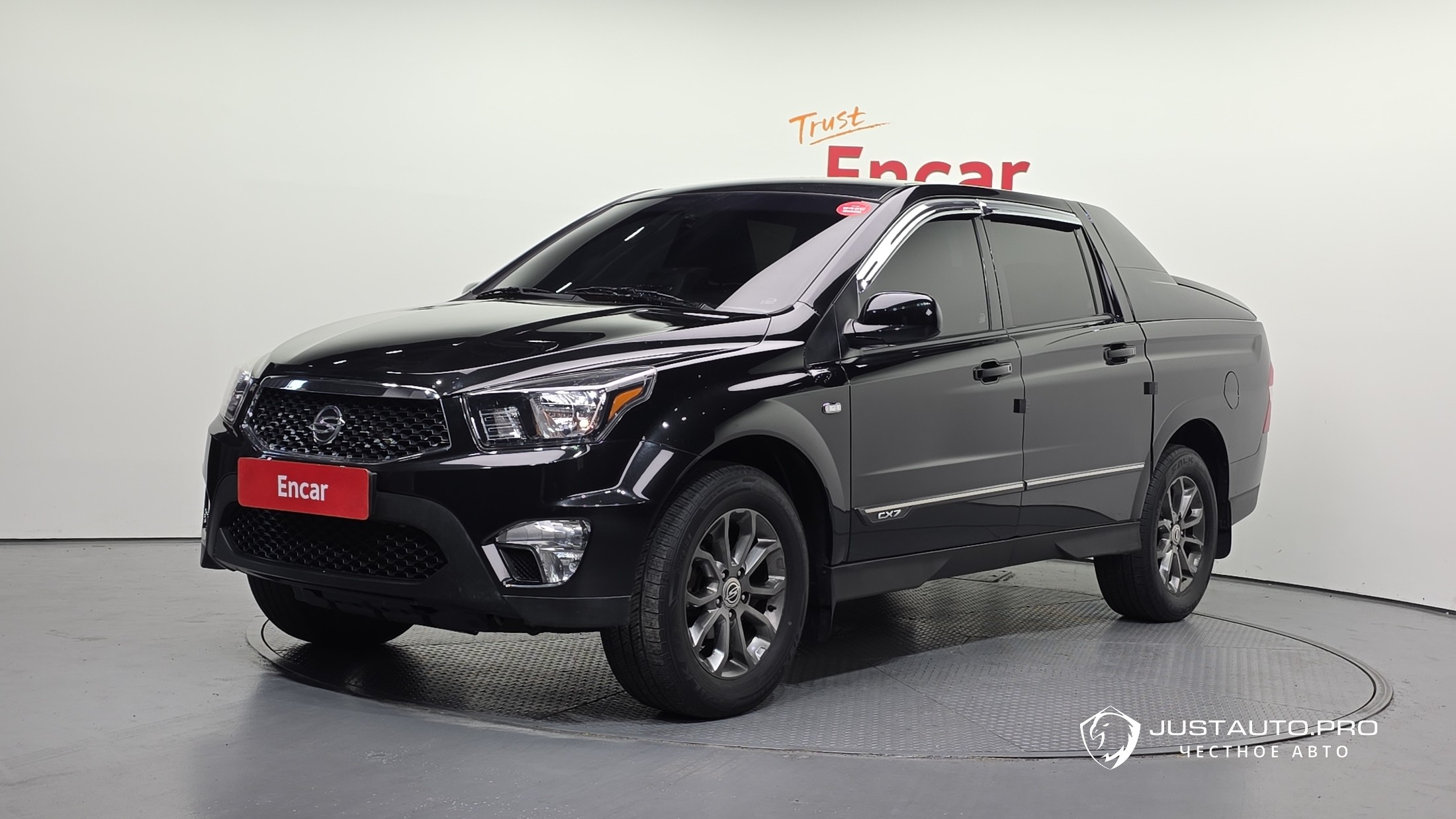 Автомобиль KG_Mobility_Ssangyong KORANDO