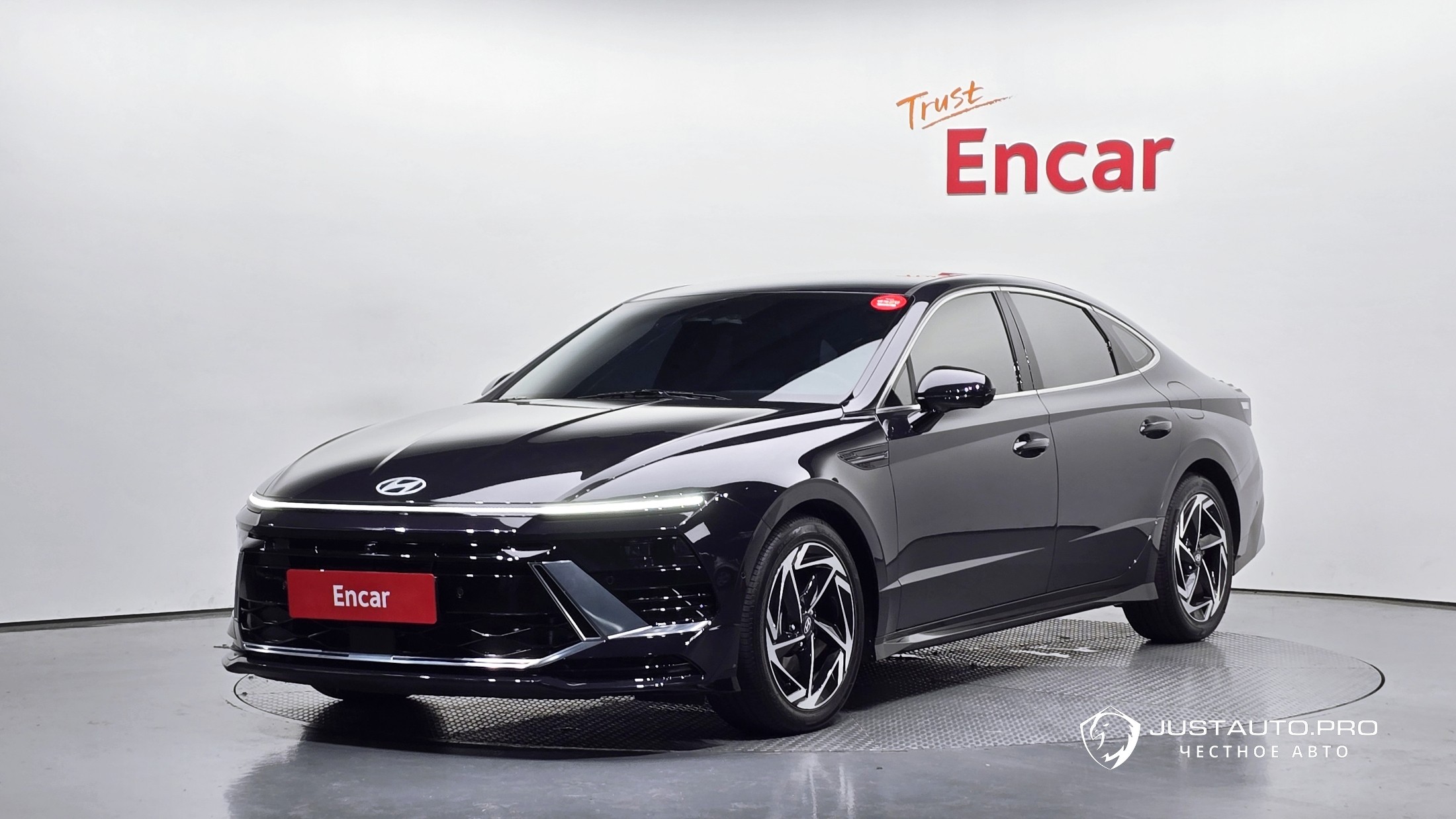 Автомобиль Hyundai Sonata