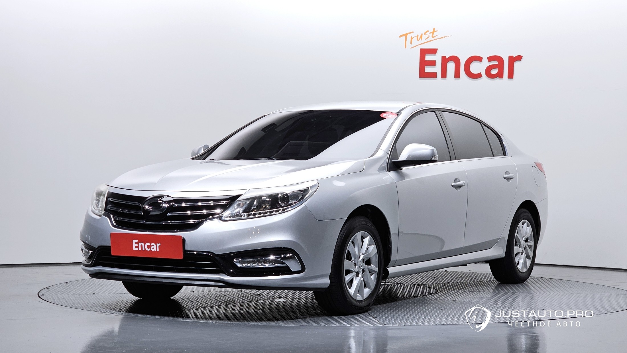 Автомобиль Renault-KoreaSamsung SM5 