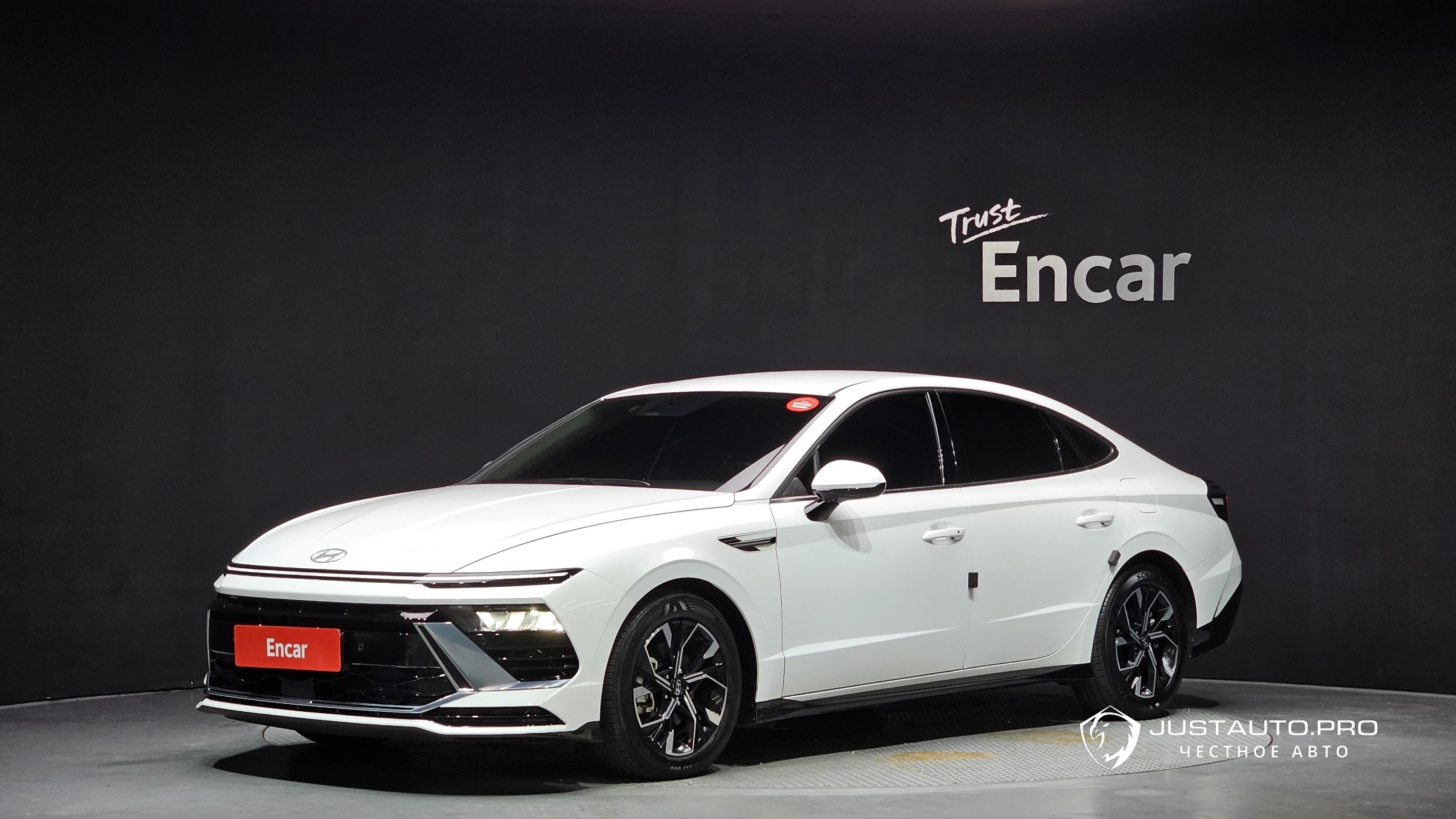 Автомобиль Hyundai Sonata