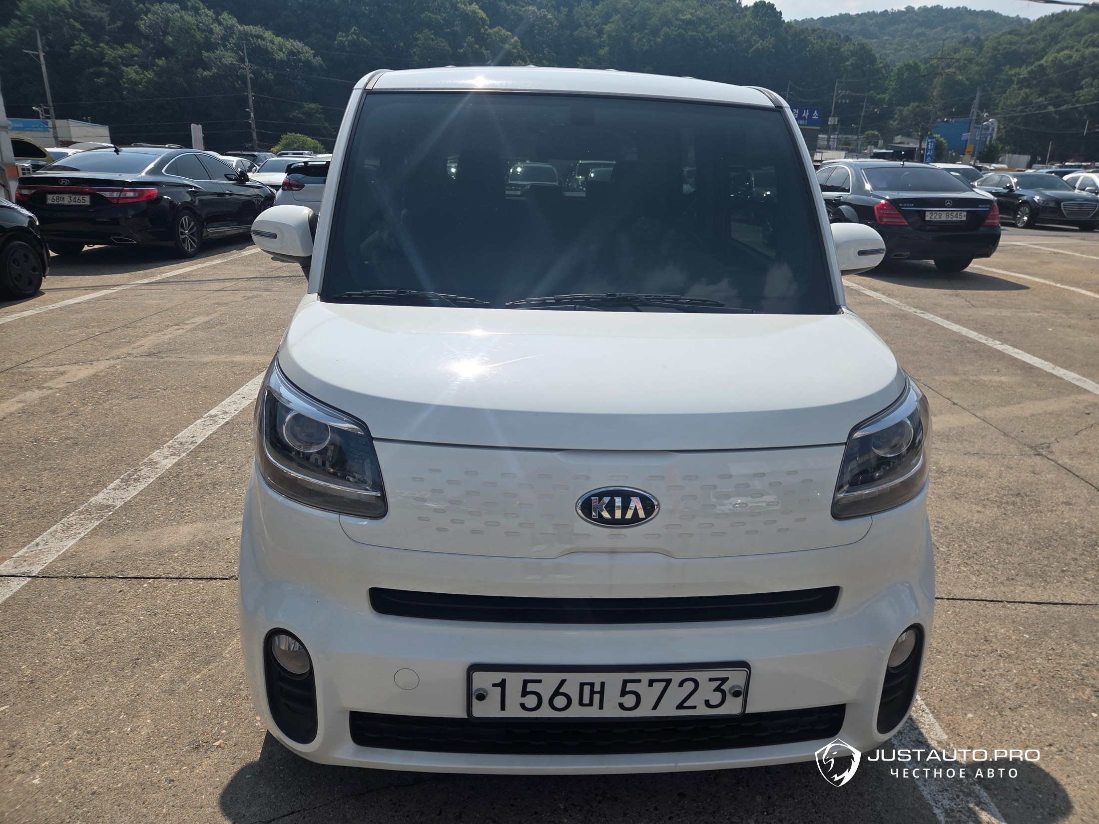 Автомобиль Kia RAY