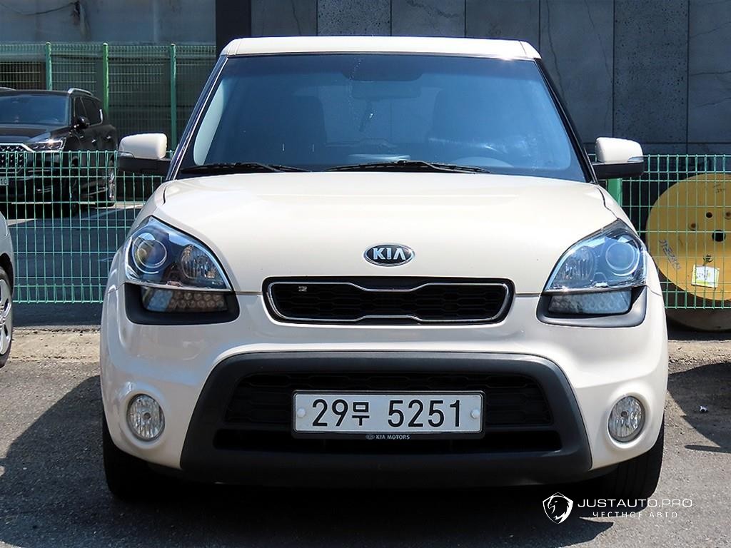 Автомобиль Kia Soul