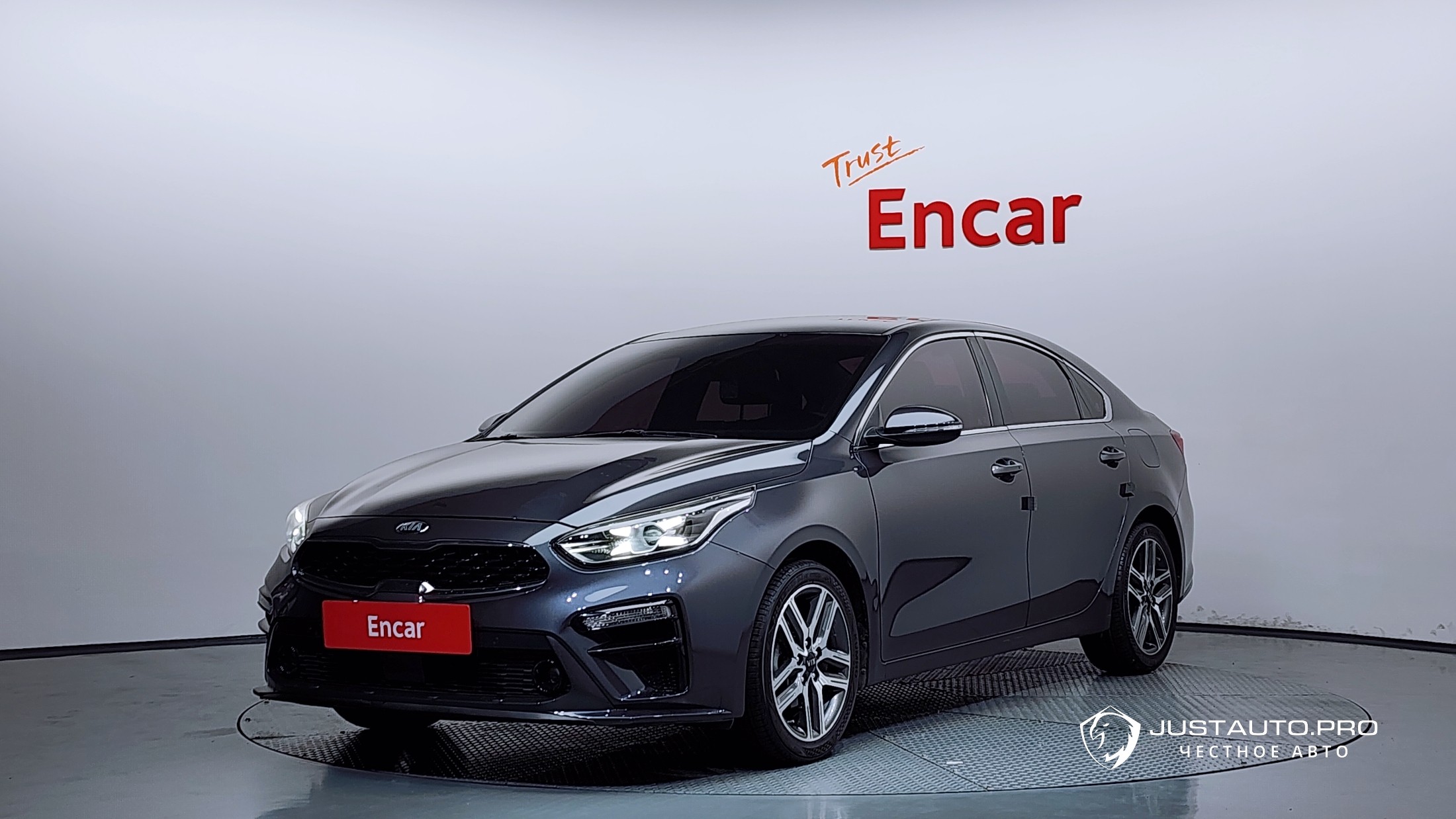 Автомобиль Kia K3