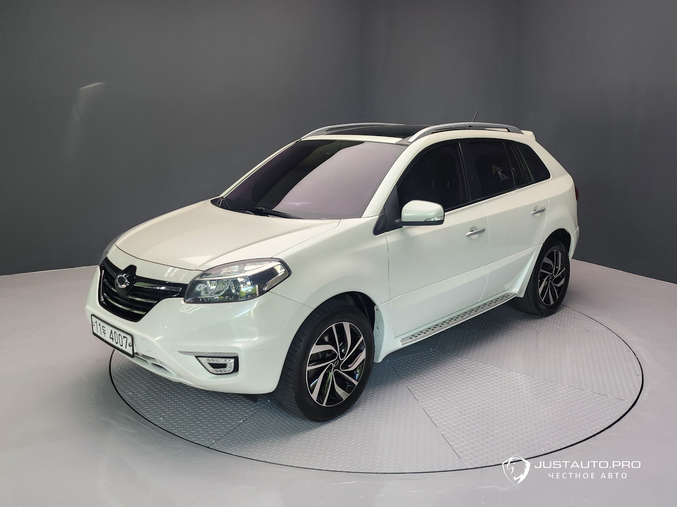 Автомобиль Renault-KoreaSamsung QM5 