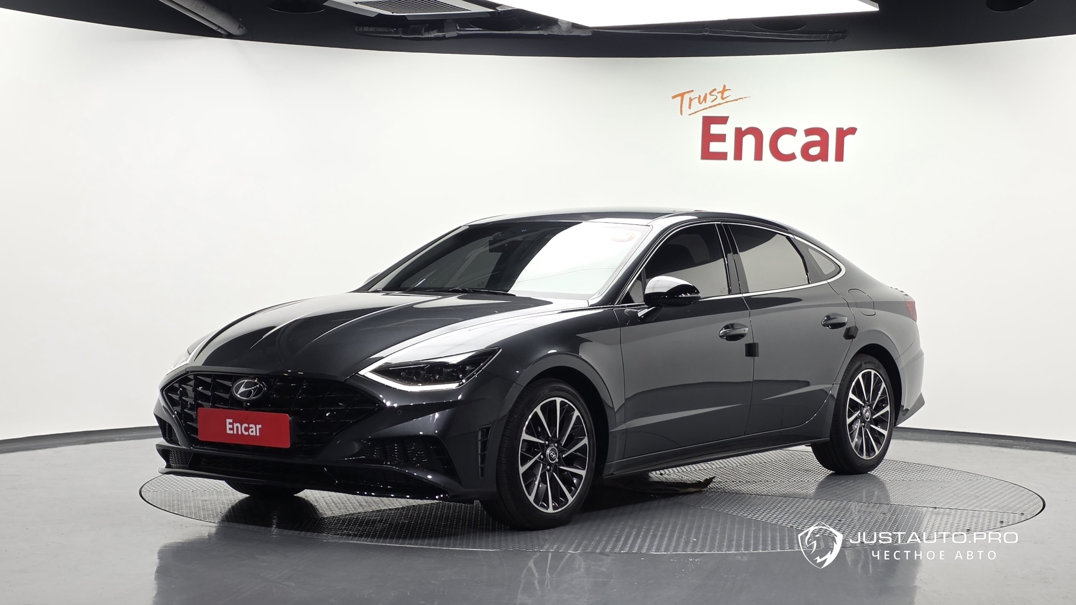 Автомобиль Hyundai Sonata