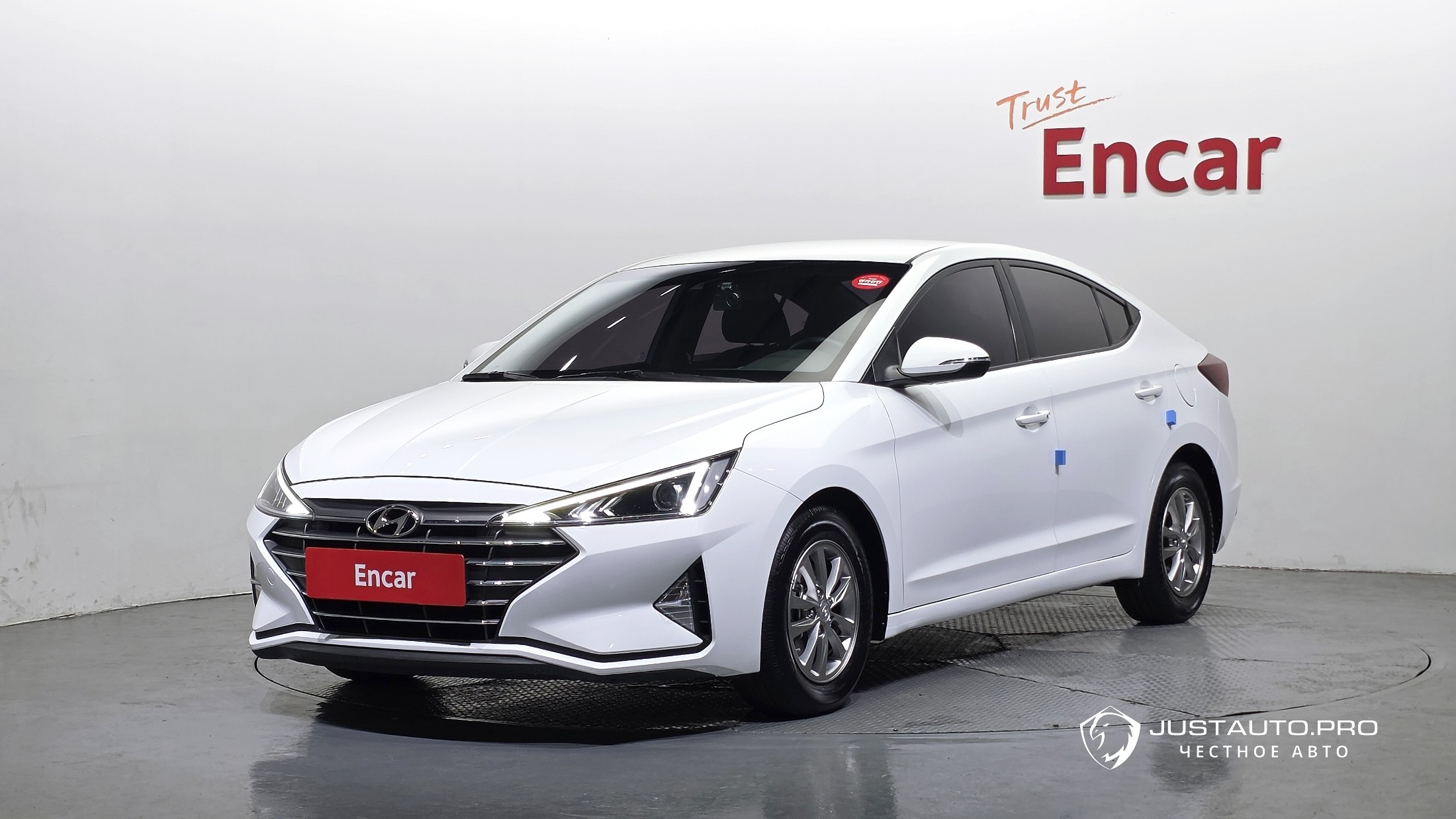Автомобиль Hyundai AVANTE
