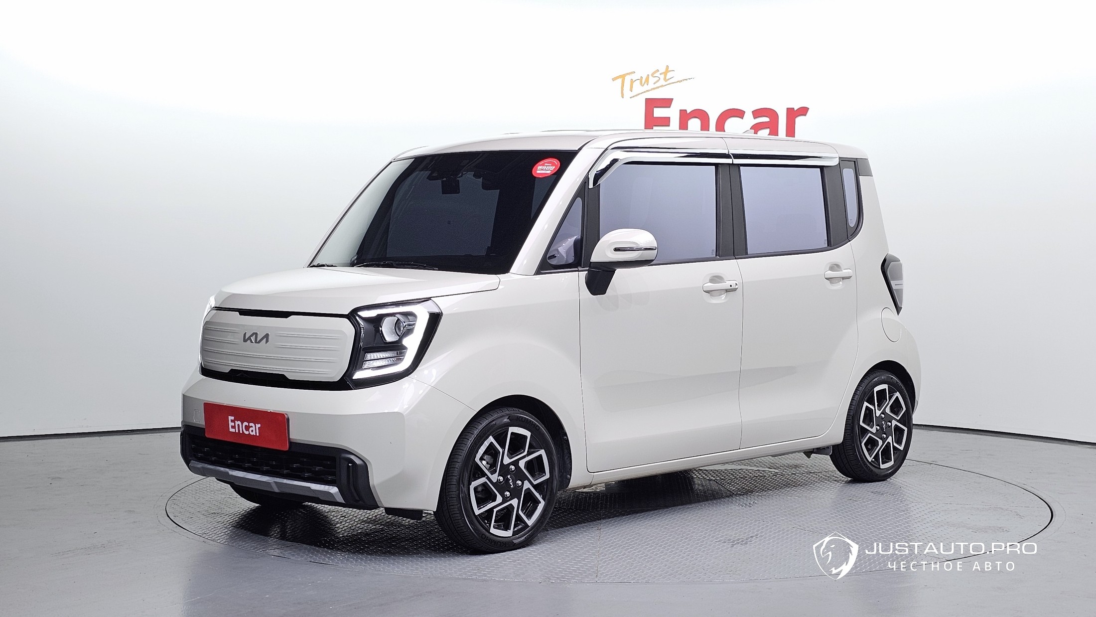Автомобиль Kia RAY