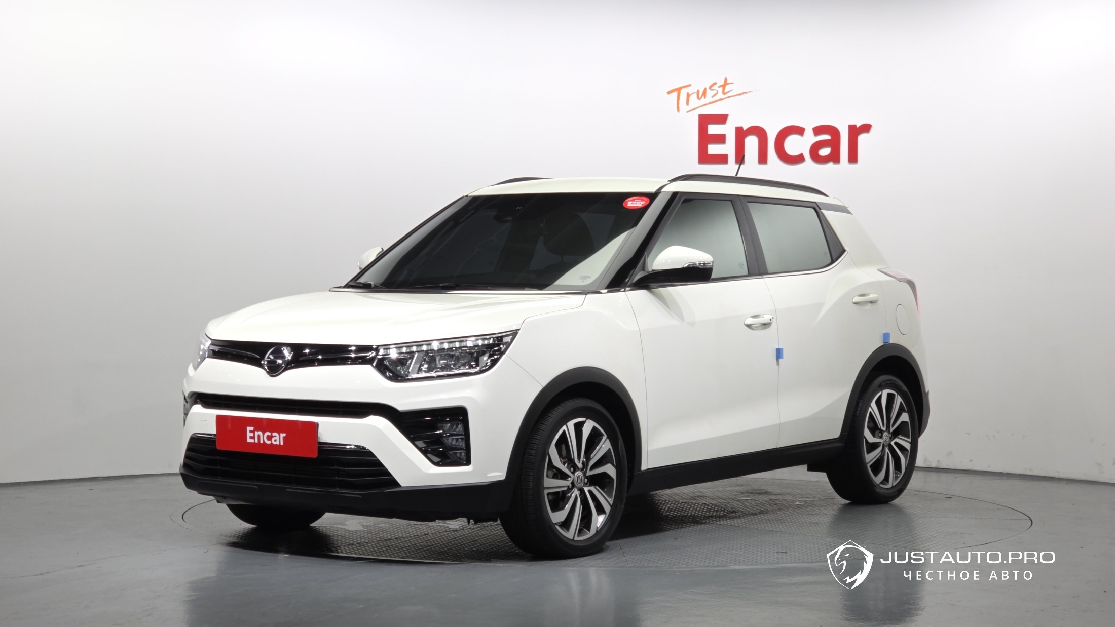 Автомобиль KG_Mobility_Ssangyong TIBOLI