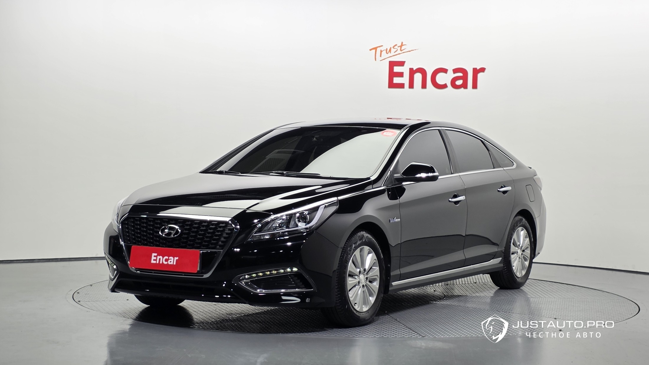 Автомобиль Hyundai Sonata