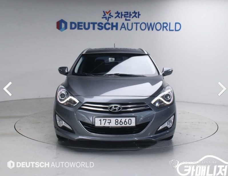 Автомобиль Hyundai i40