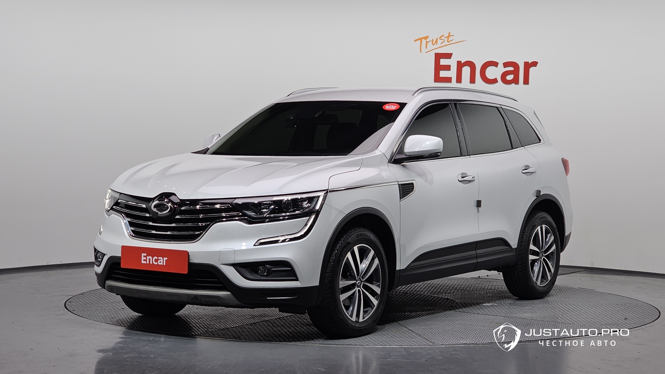 Автомобиль Renault-KoreaSamsung QM6