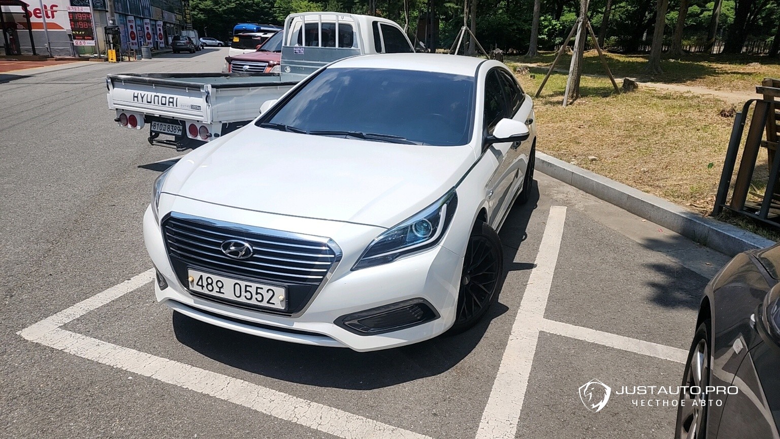 Автомобиль Hyundai Sonata