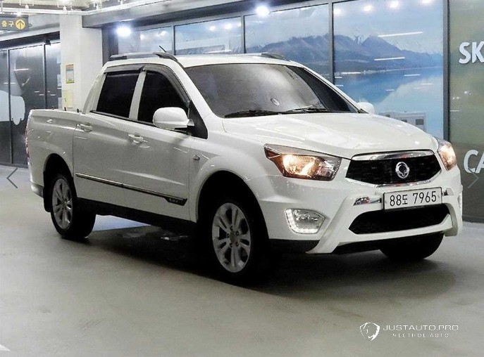 Автомобиль KG_Mobility_Ssangyong KORANDO